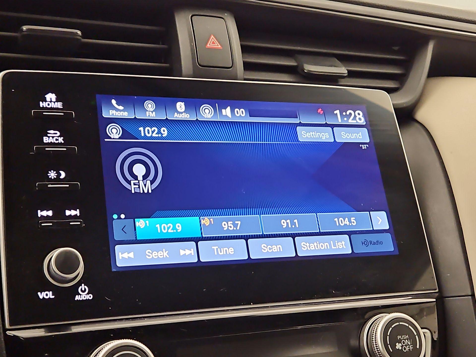 Thumbnail: 2022 Honda Insight - 15