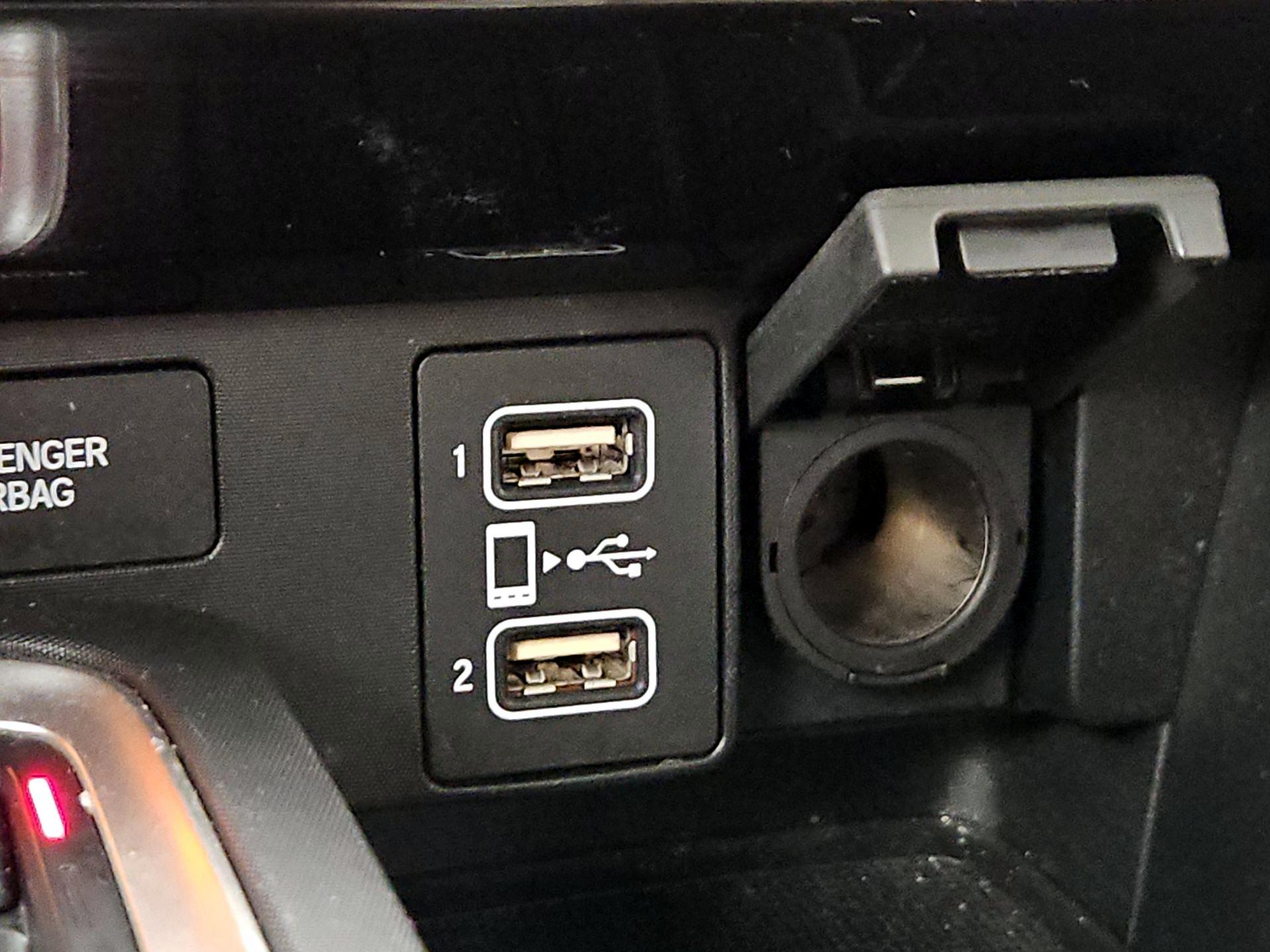 Thumbnail: 2022 Honda Insight - 18