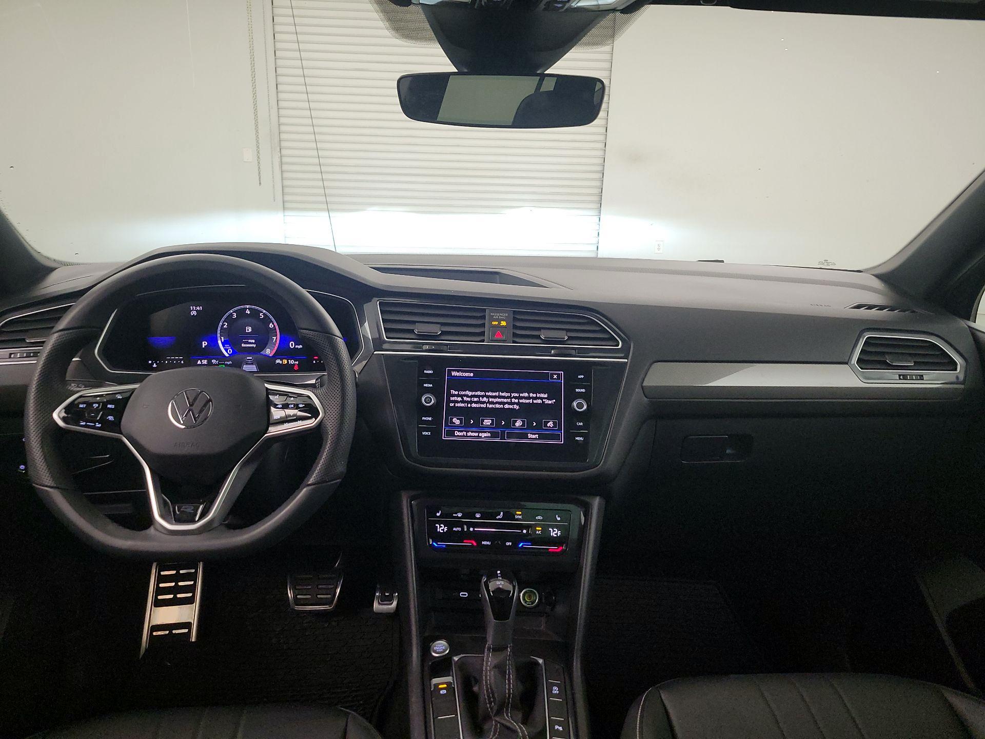 Thumbnail: 2024 Volkswagen Tiguan - 9