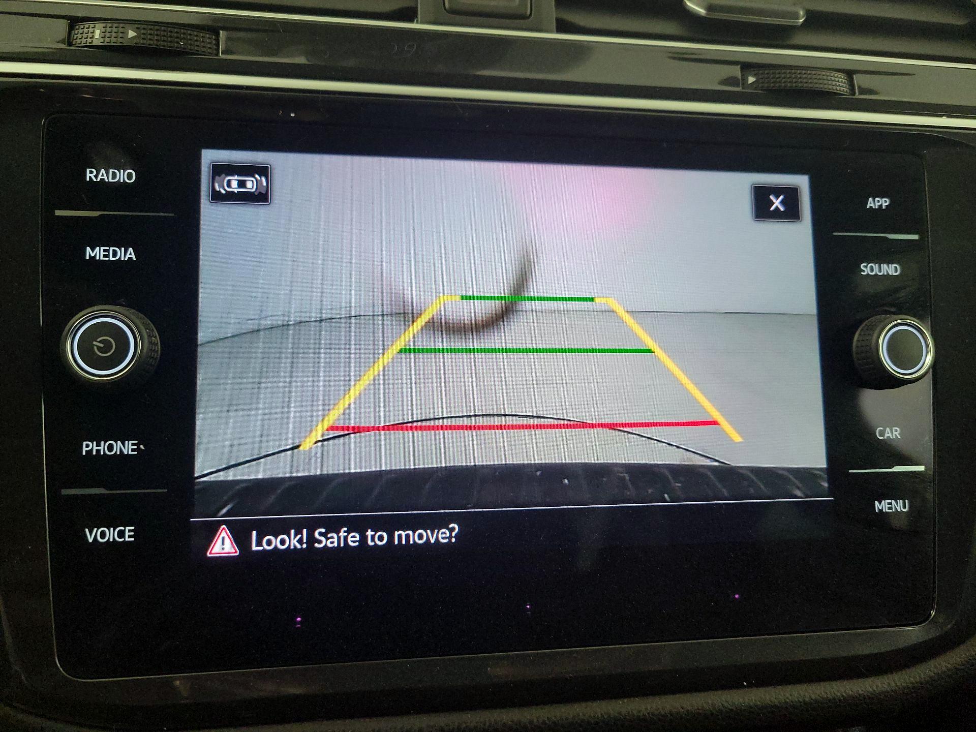 Thumbnail: 2024 Volkswagen Tiguan - 14