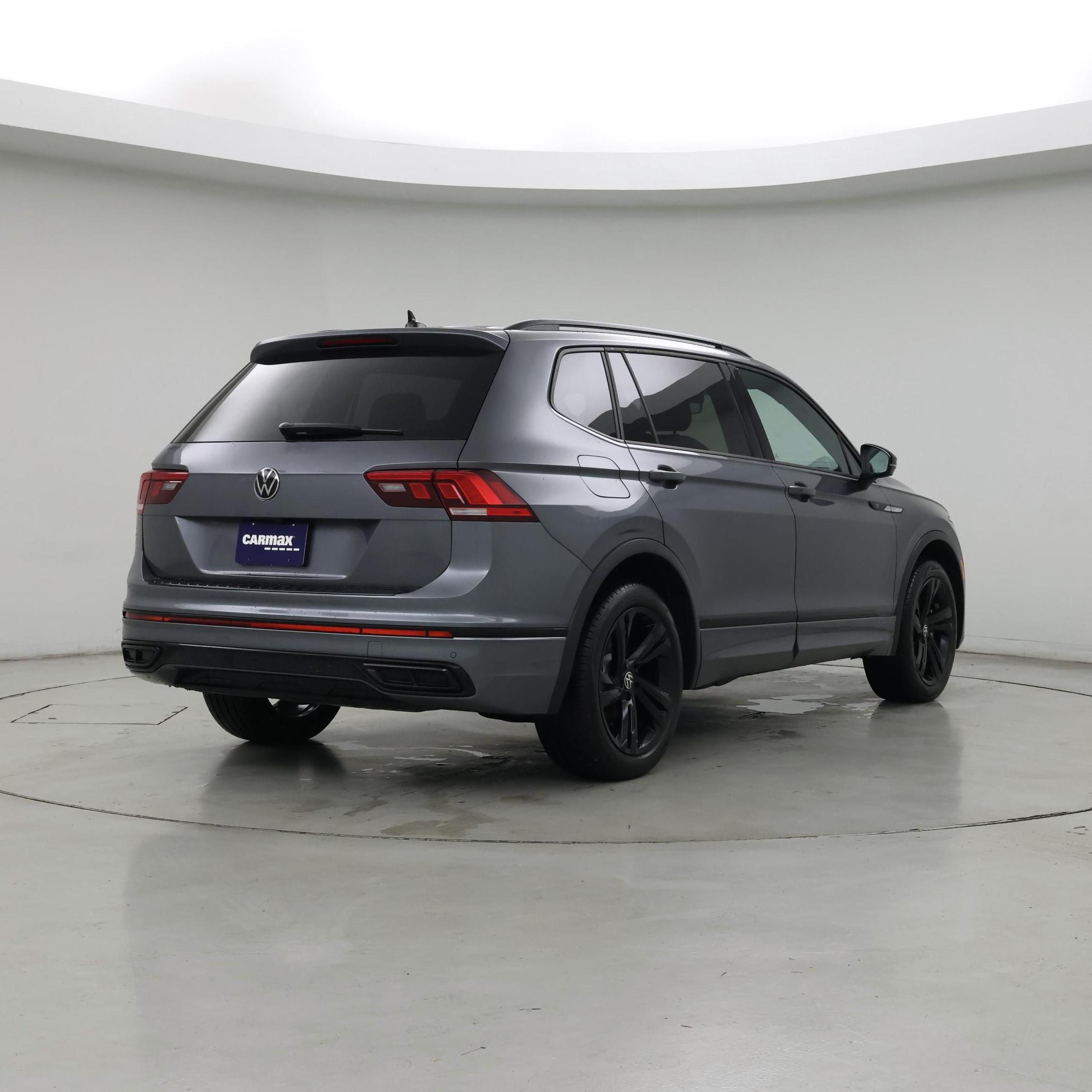 Thumbnail: 2024 Volkswagen Tiguan - 8