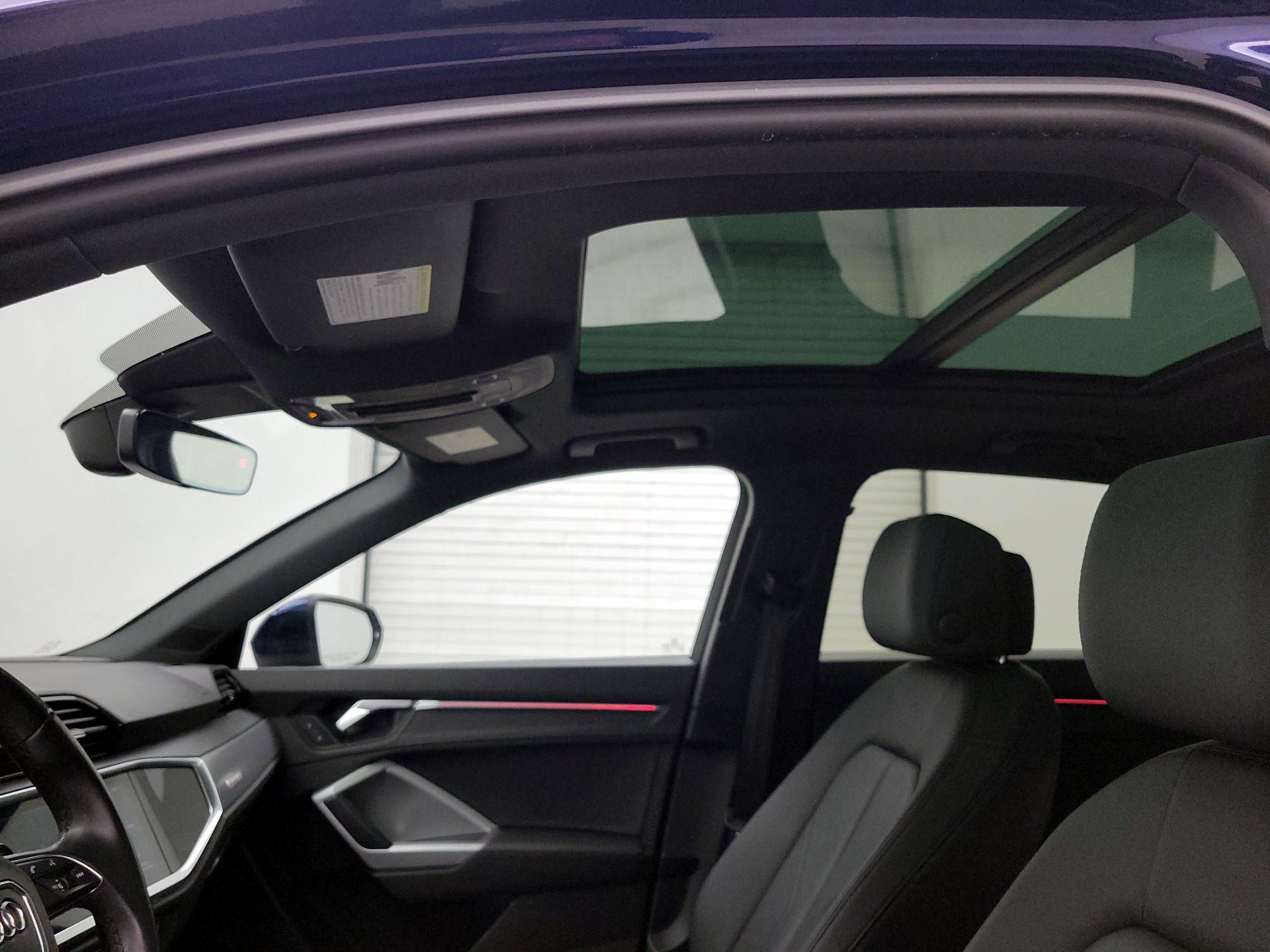 Thumbnail: 2021 Audi Q3 - 20