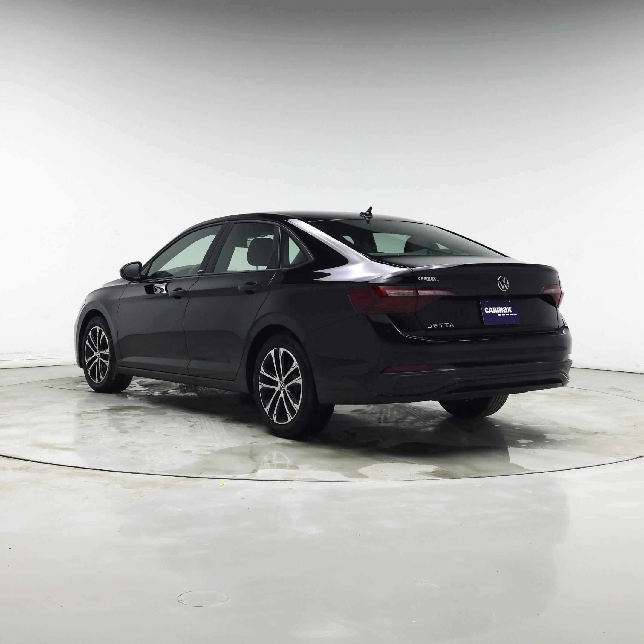 Thumbnail: 2024 Volkswagen Jetta - 2