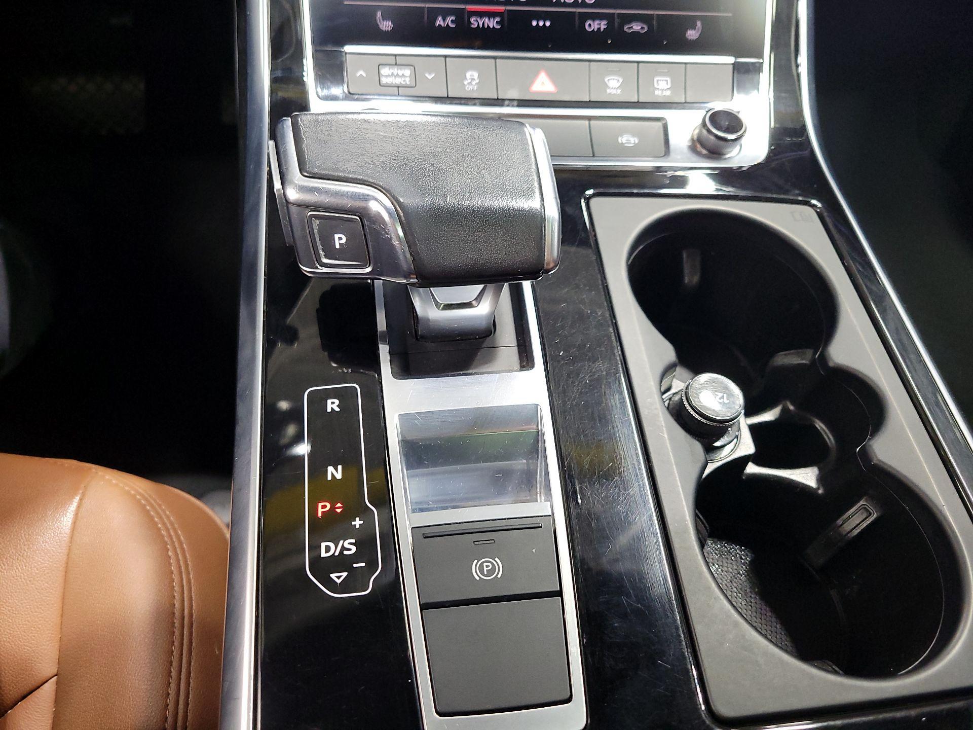 Thumbnail: 2022 Audi Q7 - 17