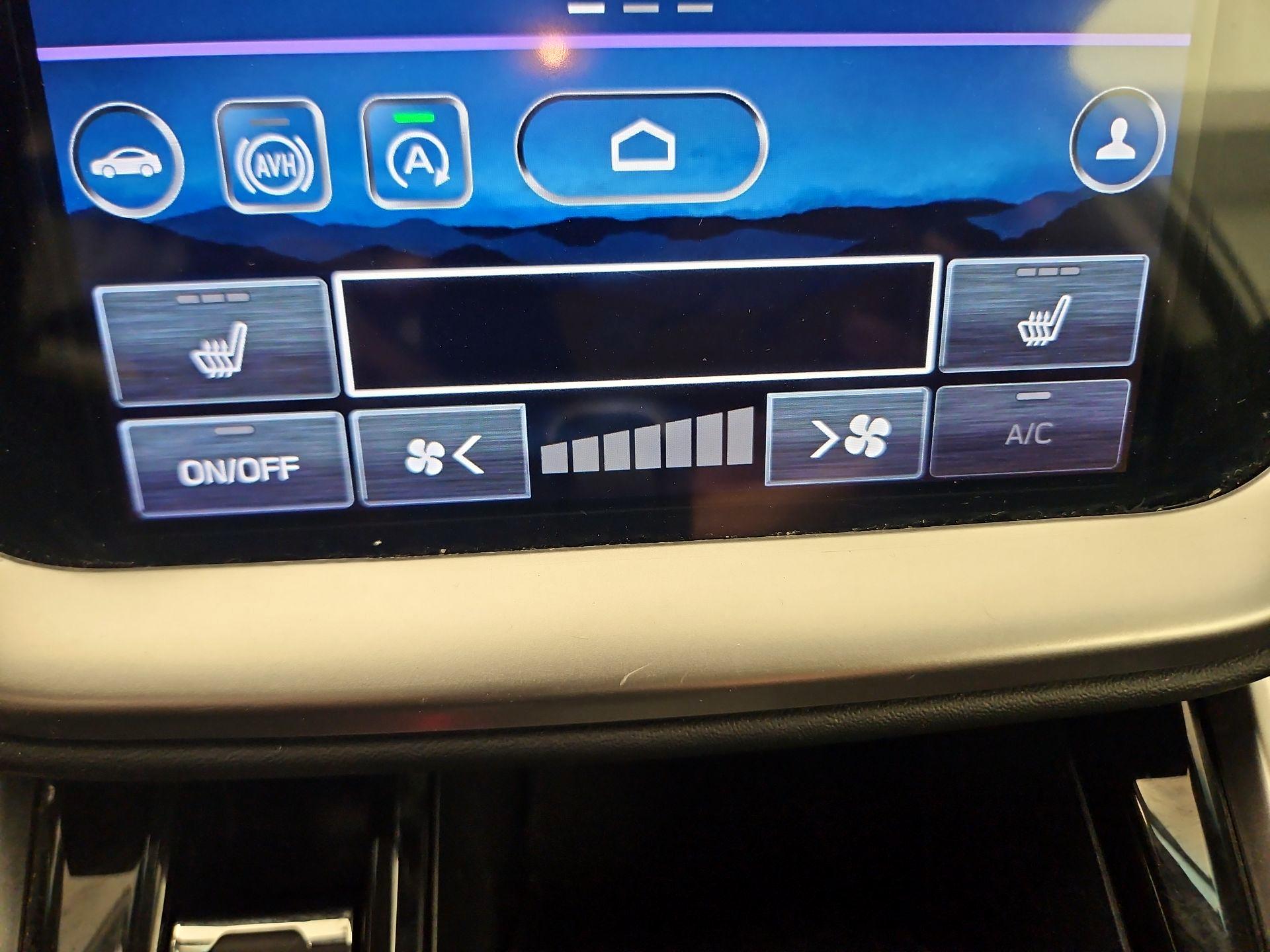 Thumbnail: 2022 Subaru Outback - 16