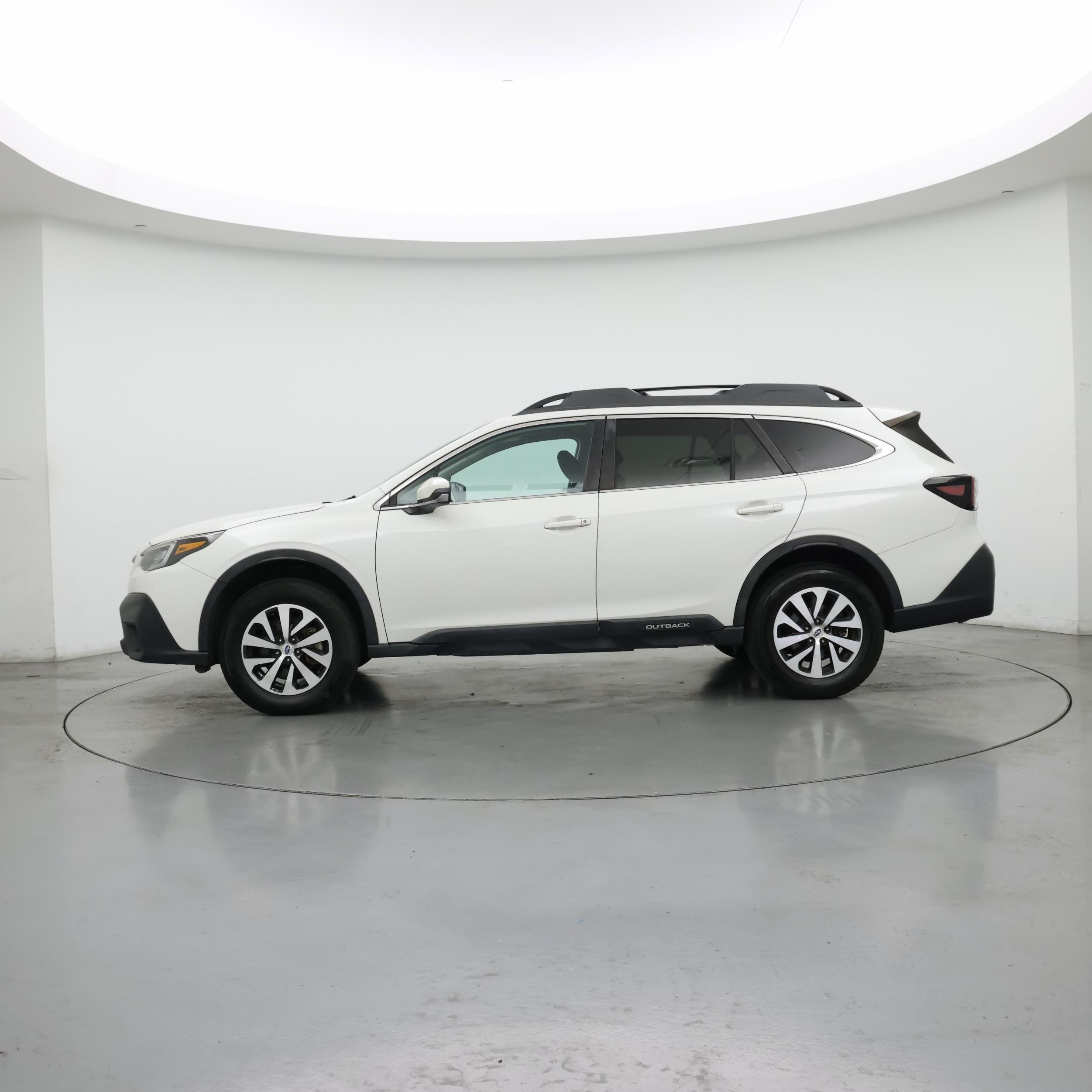 Thumbnail: 2022 Subaru Outback - 3