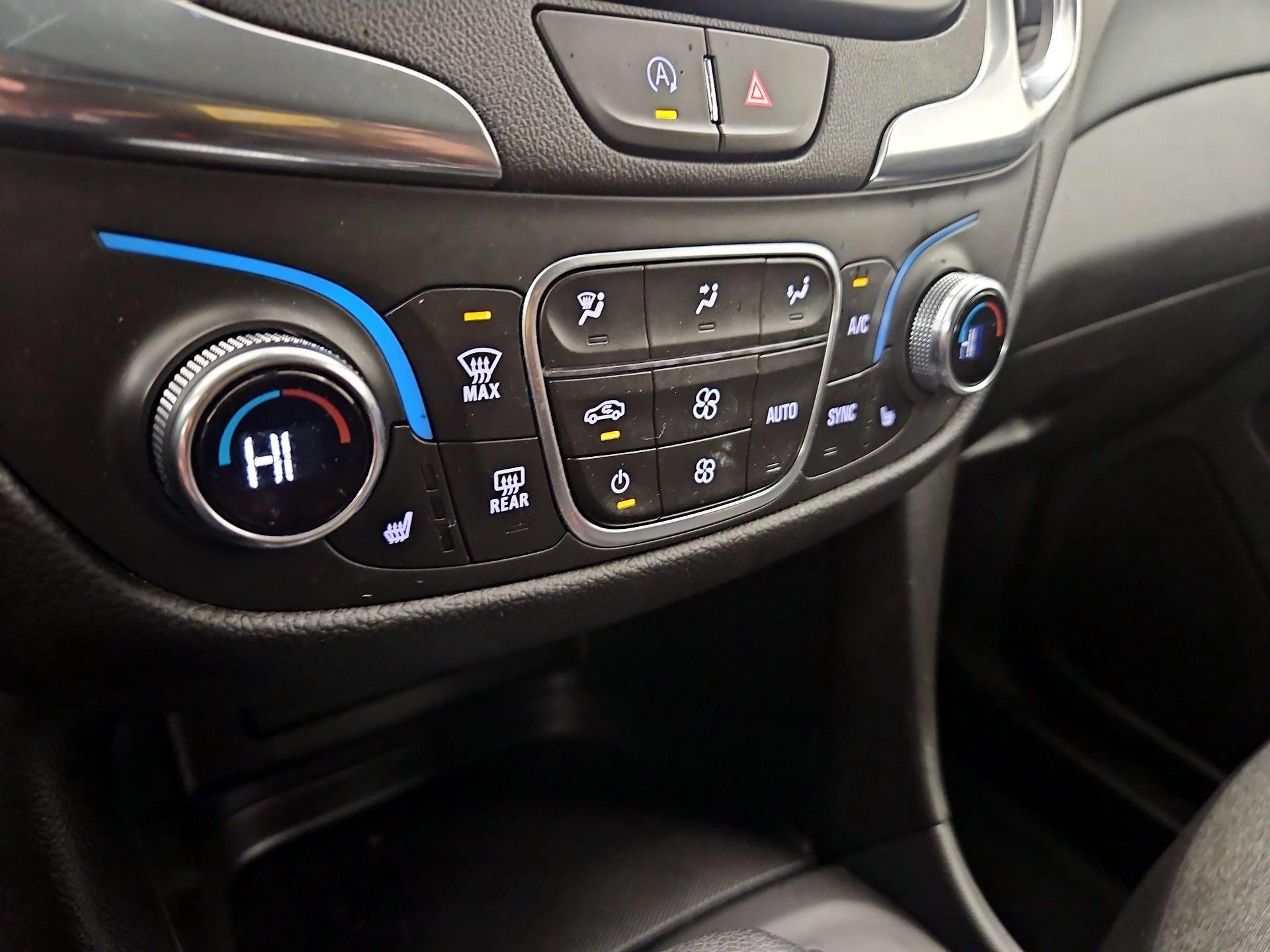 Thumbnail: 2023 Chevrolet Equinox - 16