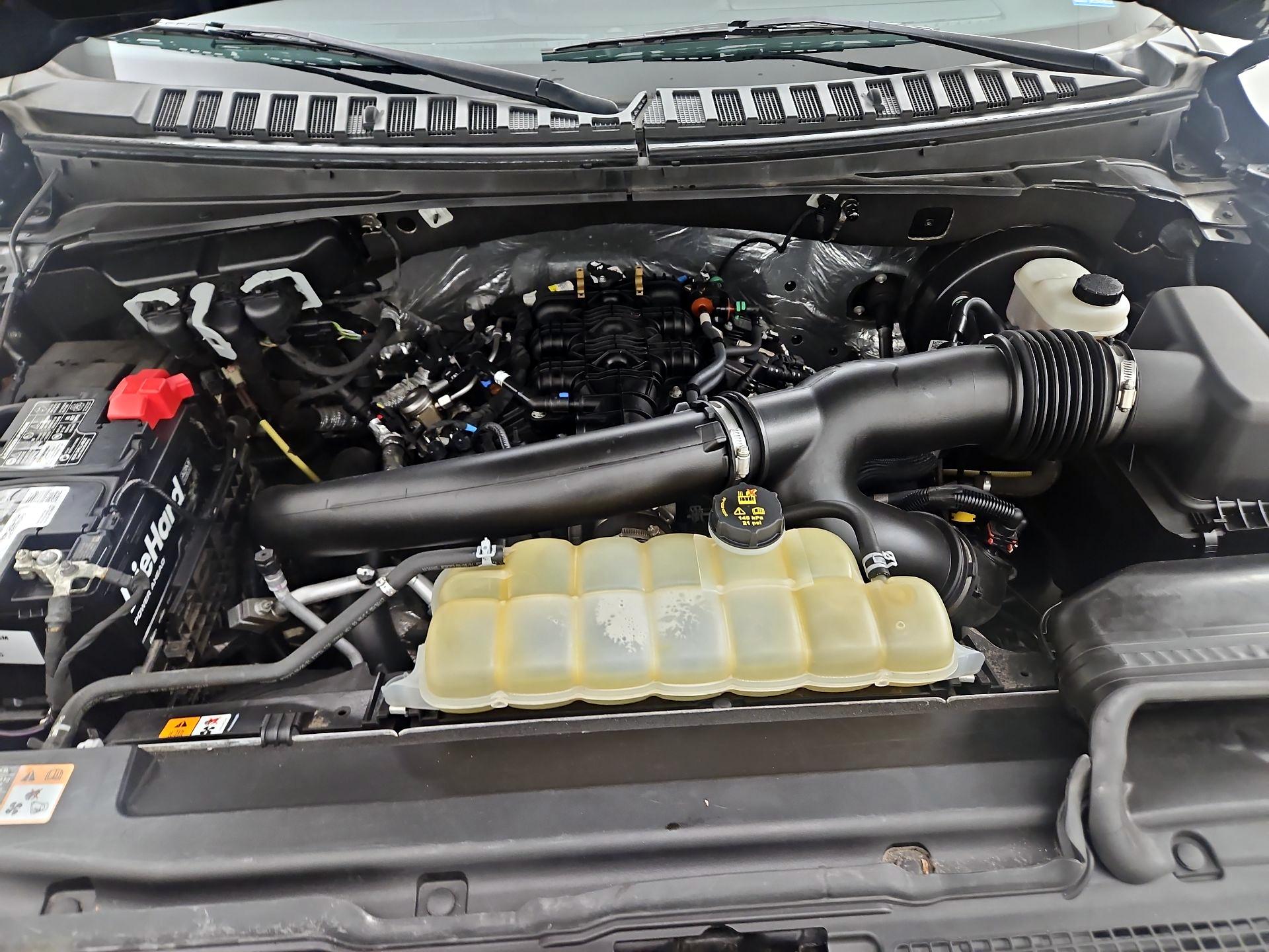 Thumbnail: 2021 Ford Expedition - 20