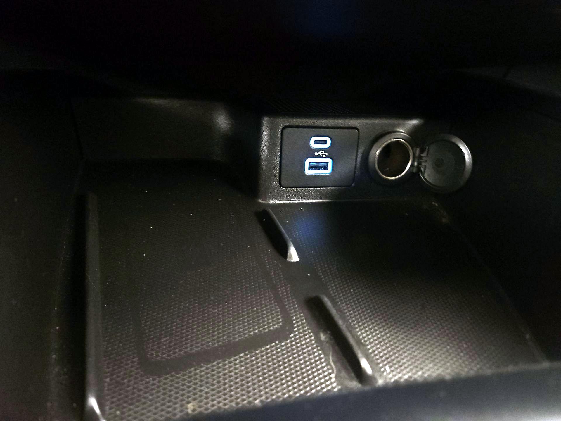 Thumbnail: 2022 Ford Escape - 19