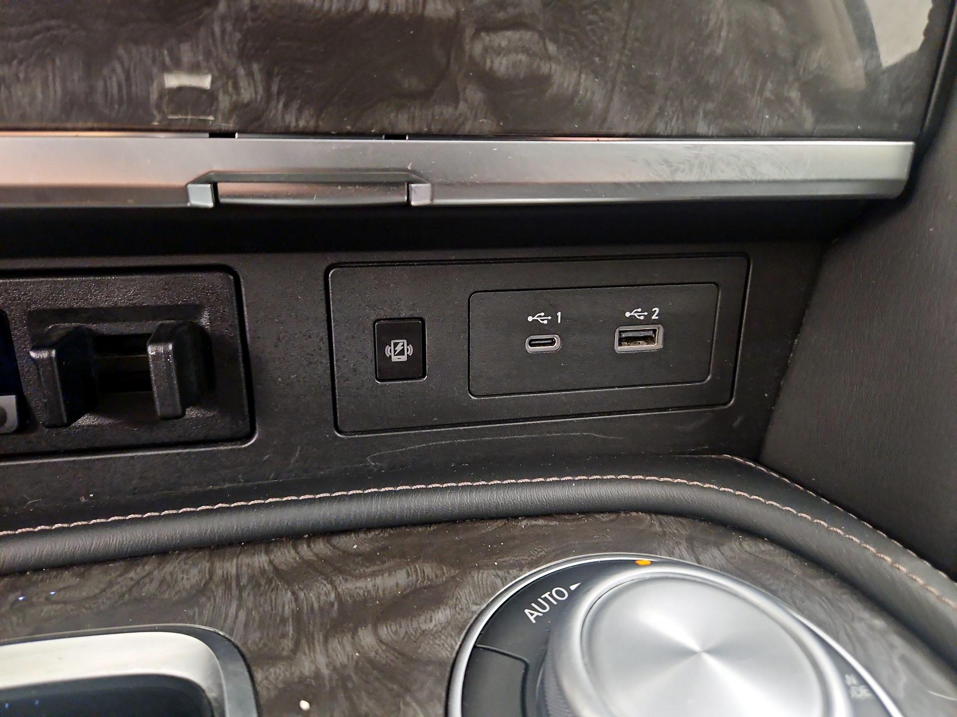 Thumbnail: 2022 Nissan Armada - 19