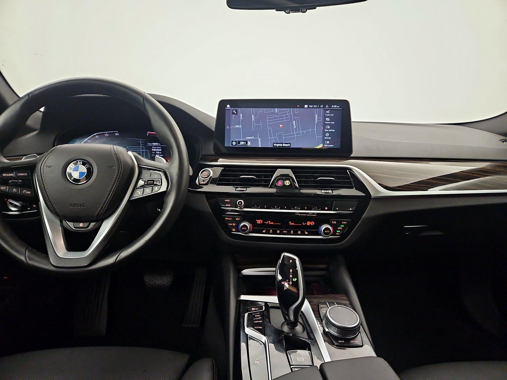 Thumbnail: 2022 BMW 5 Series - 9