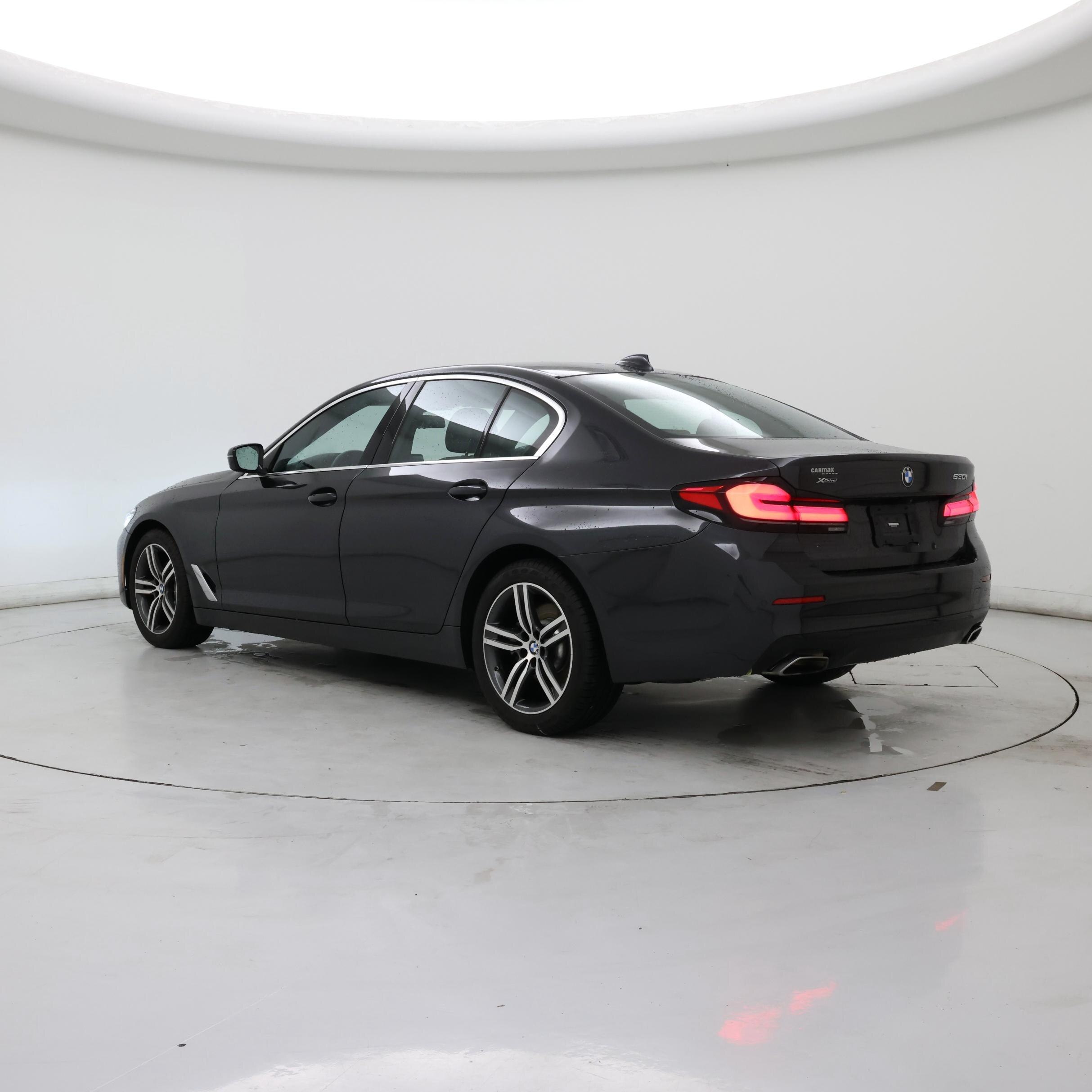 Thumbnail: 2022 BMW 5 Series - 2