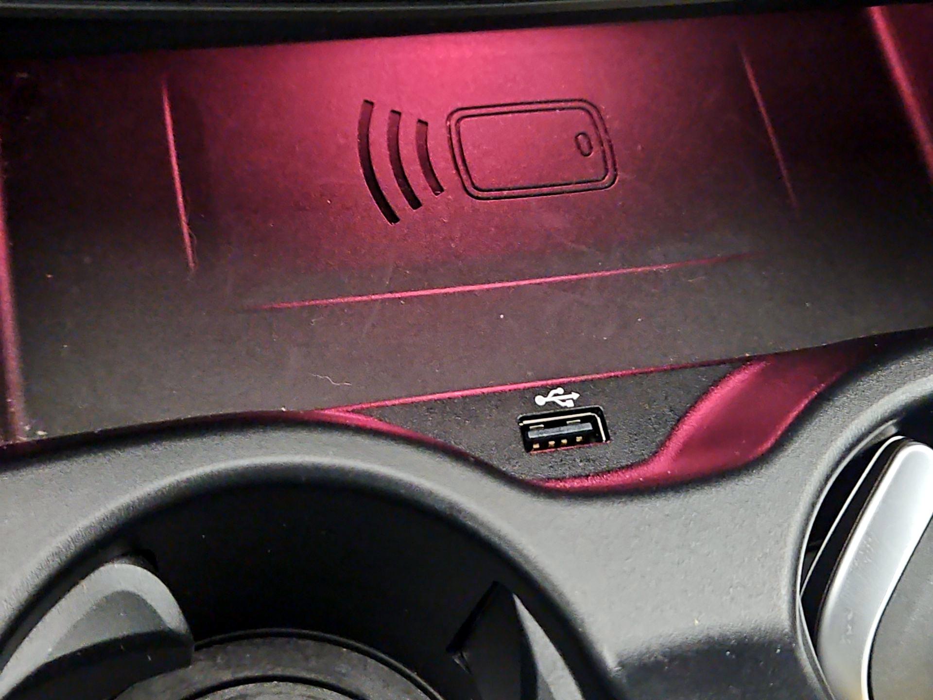 Thumbnail: 2022 BMW 5 Series - 19