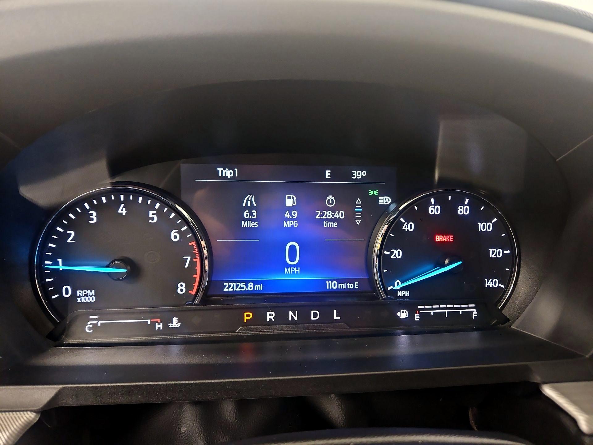 Thumbnail: 2022 Ford Explorer - 9