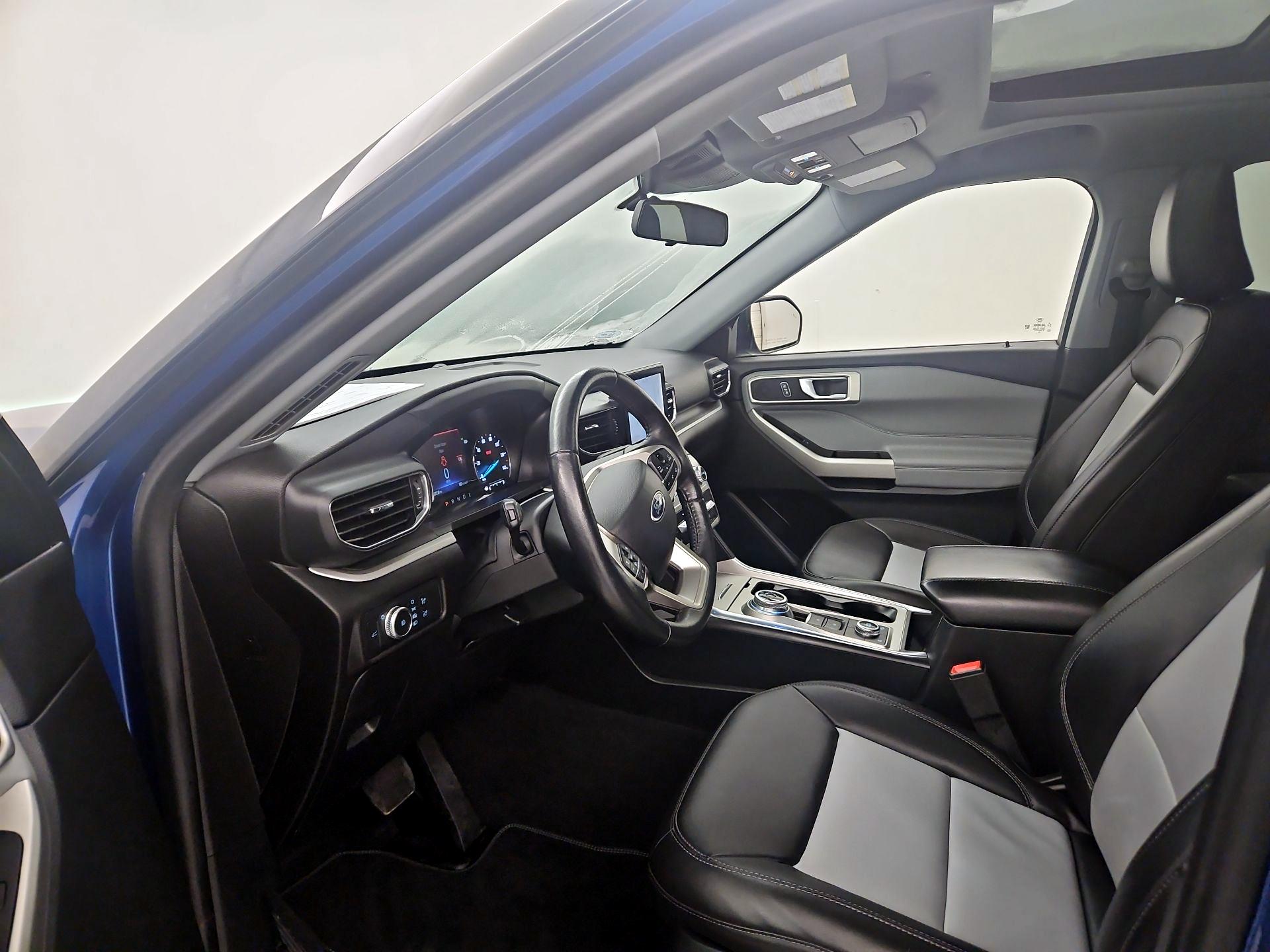 Thumbnail: 2022 Ford Explorer - 11