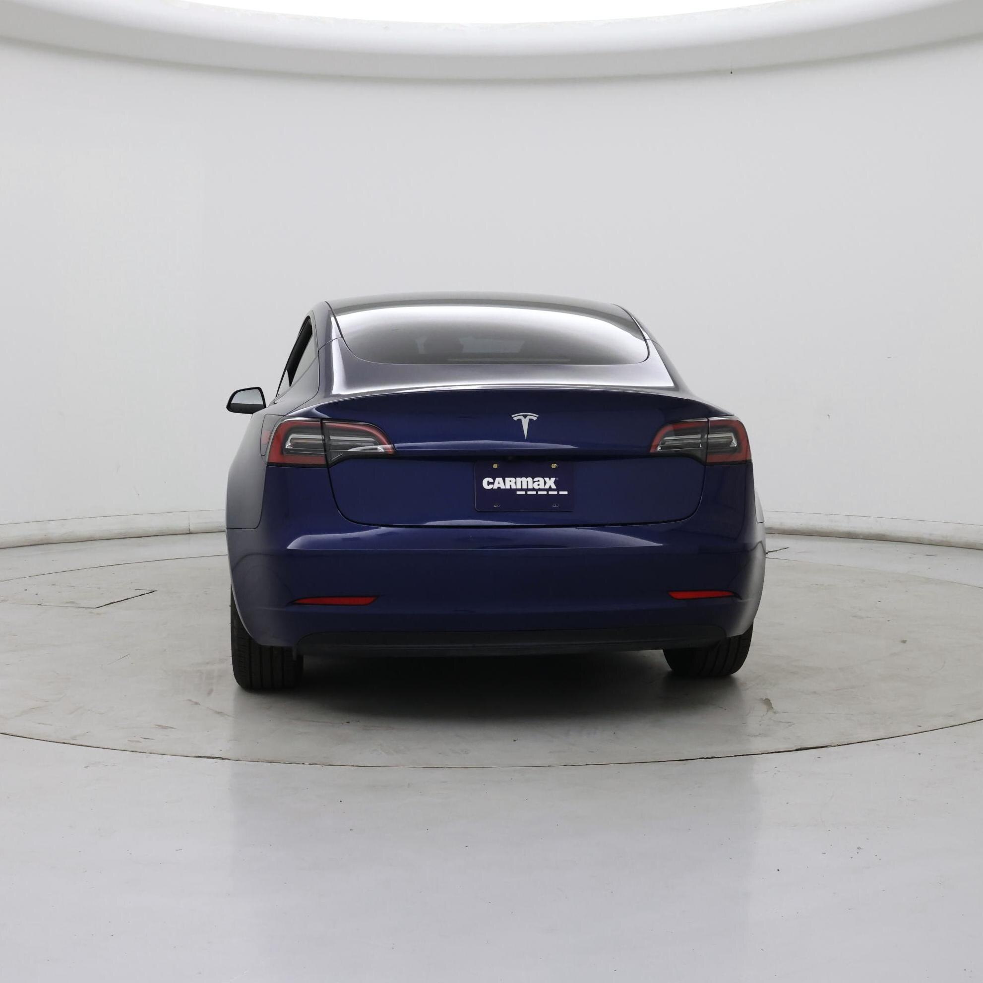 Thumbnail: 2022 Ford Explorer - 6