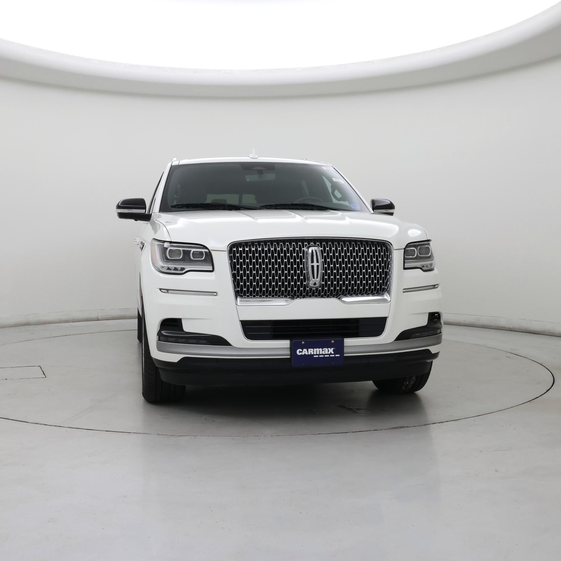 Thumbnail: 2022 Lincoln Navigator - 5