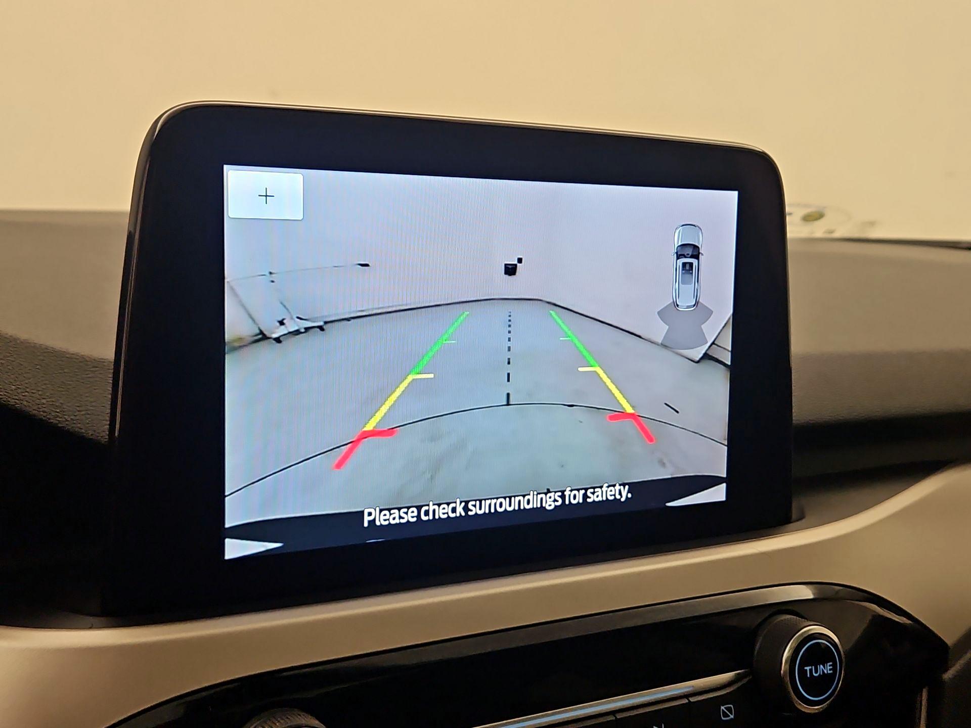 Thumbnail: 2022 Ford Escape - 15