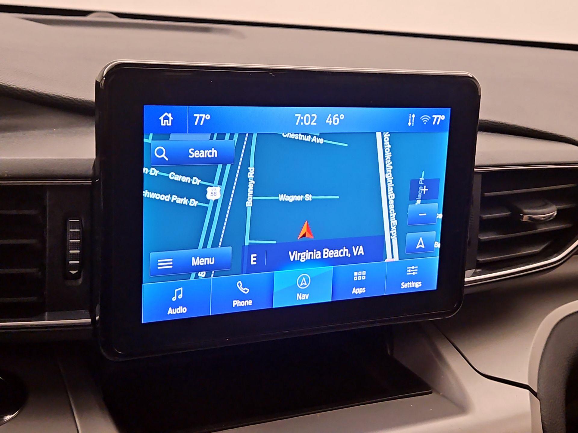 Thumbnail: 2022 Ford Explorer - 14