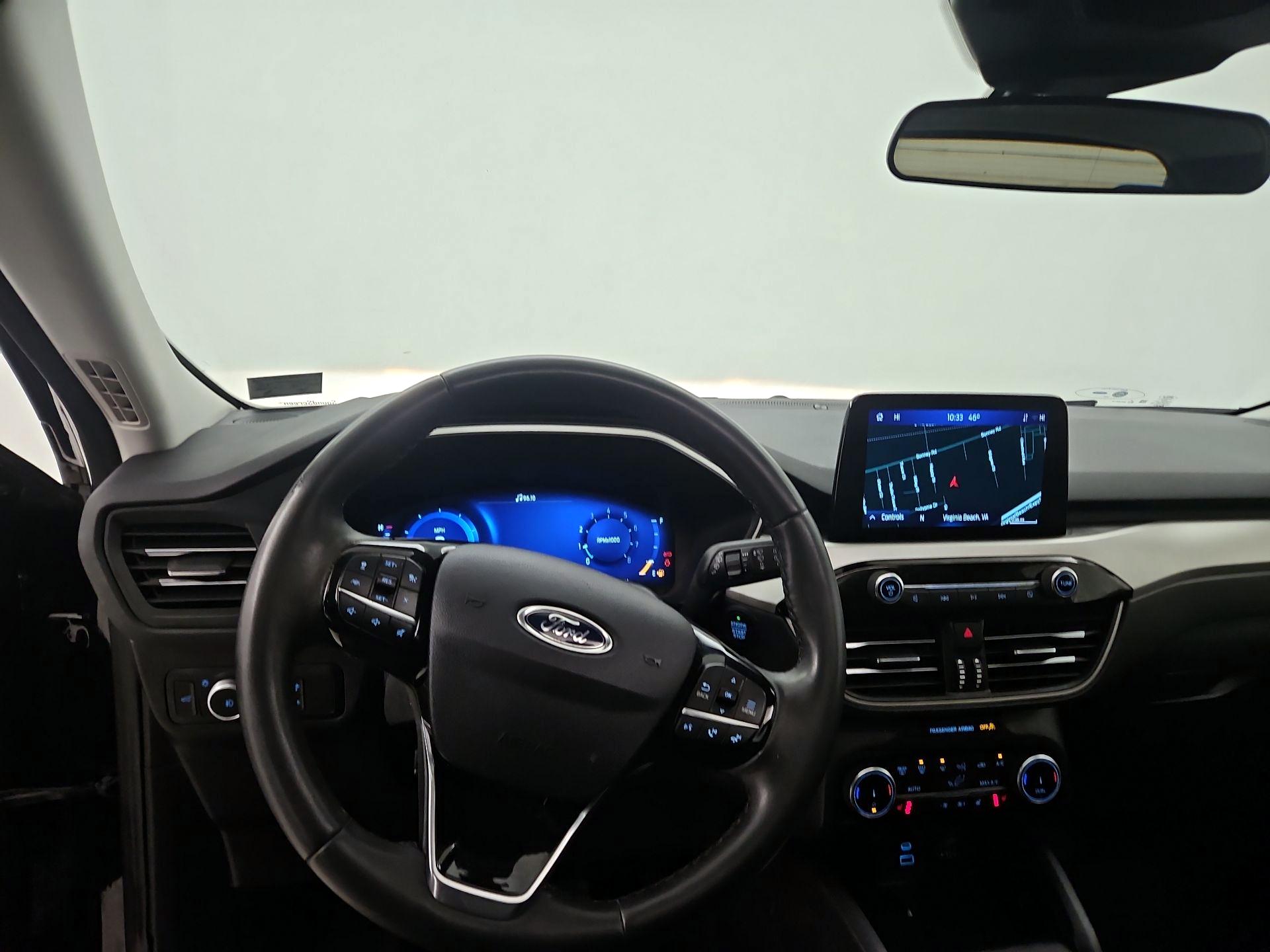 Thumbnail: 2022 Ford Escape - 9