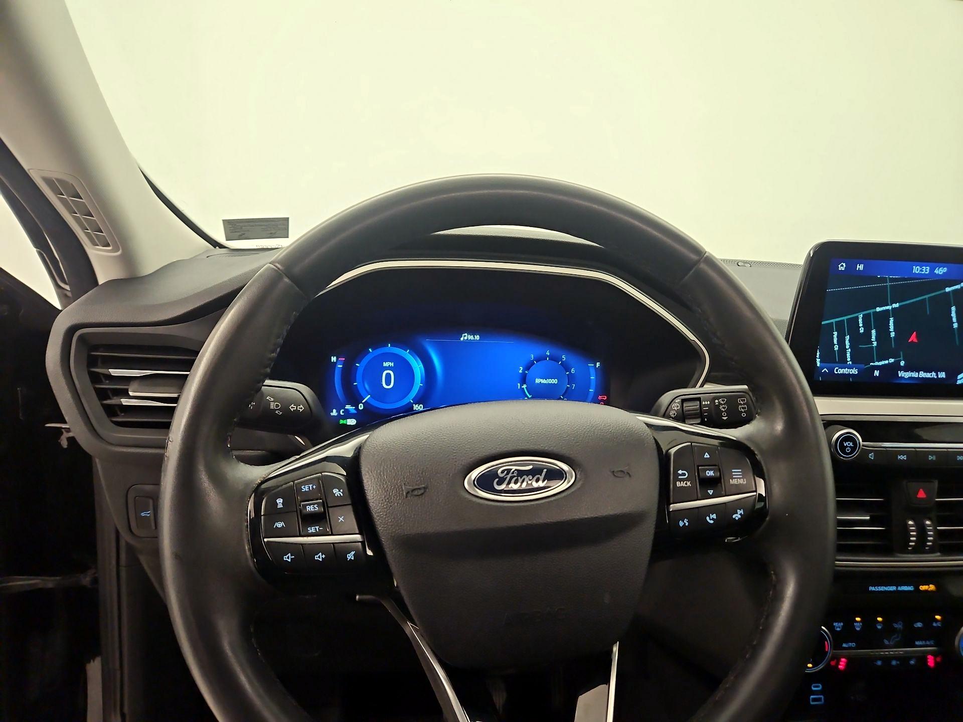 Thumbnail: 2022 Ford Escape - 10