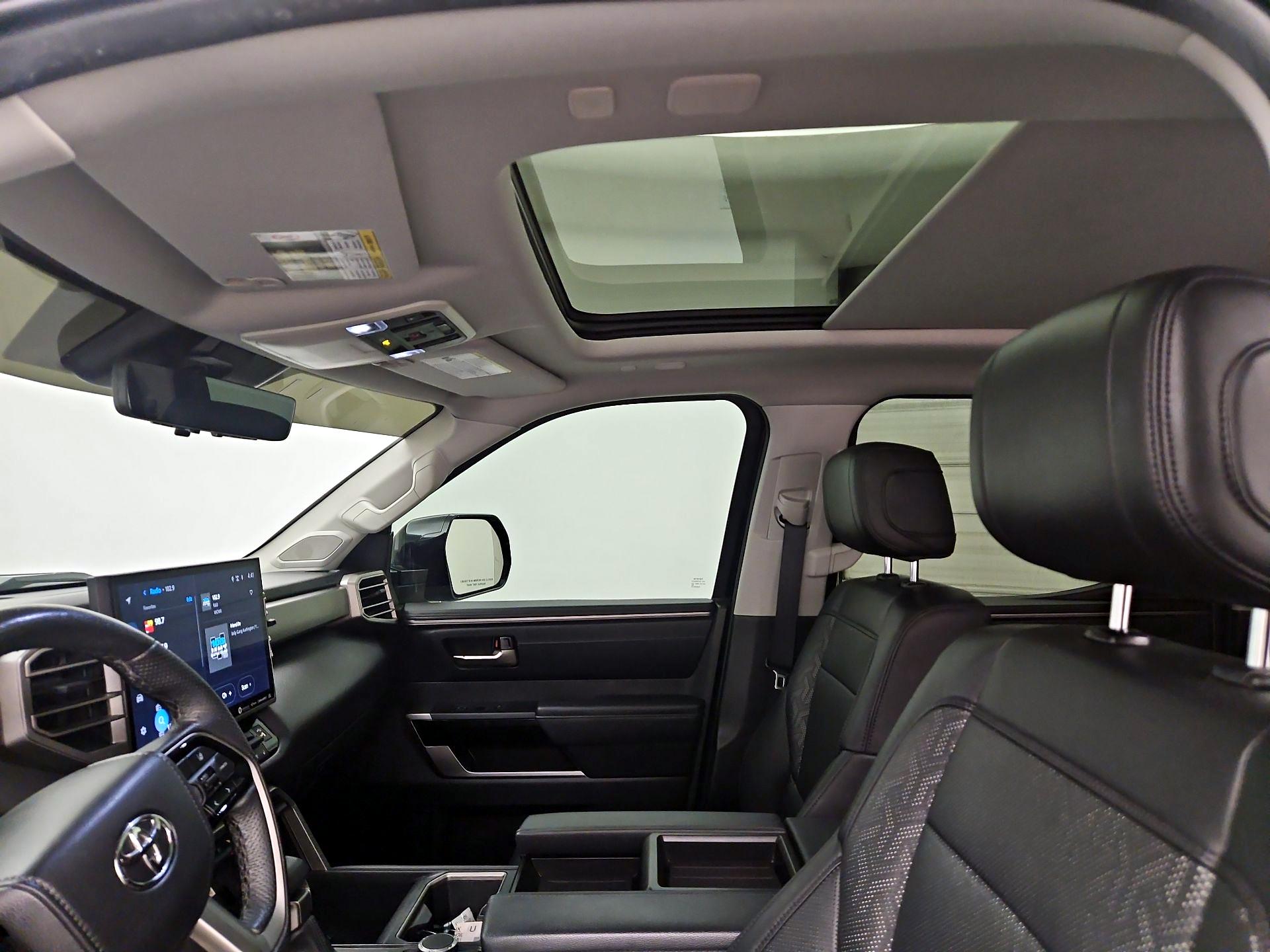 Thumbnail: 2023 Toyota Tundra - 19