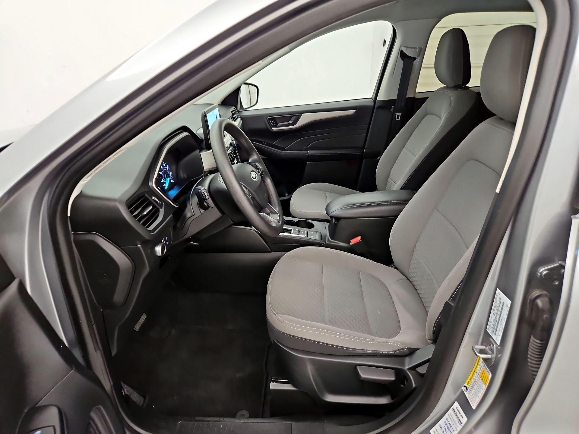 Thumbnail: 2022 Ford Escape - 11