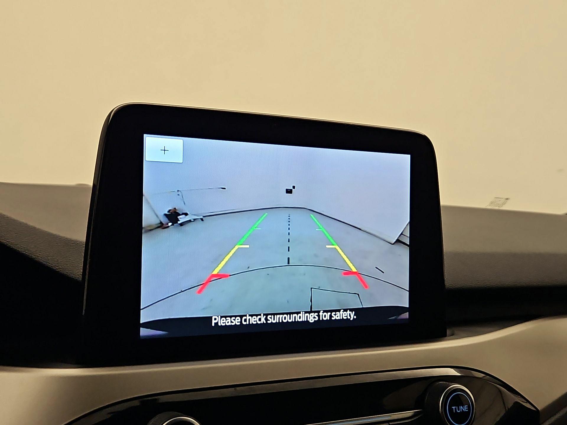 Thumbnail: 2022 Ford Escape - 14