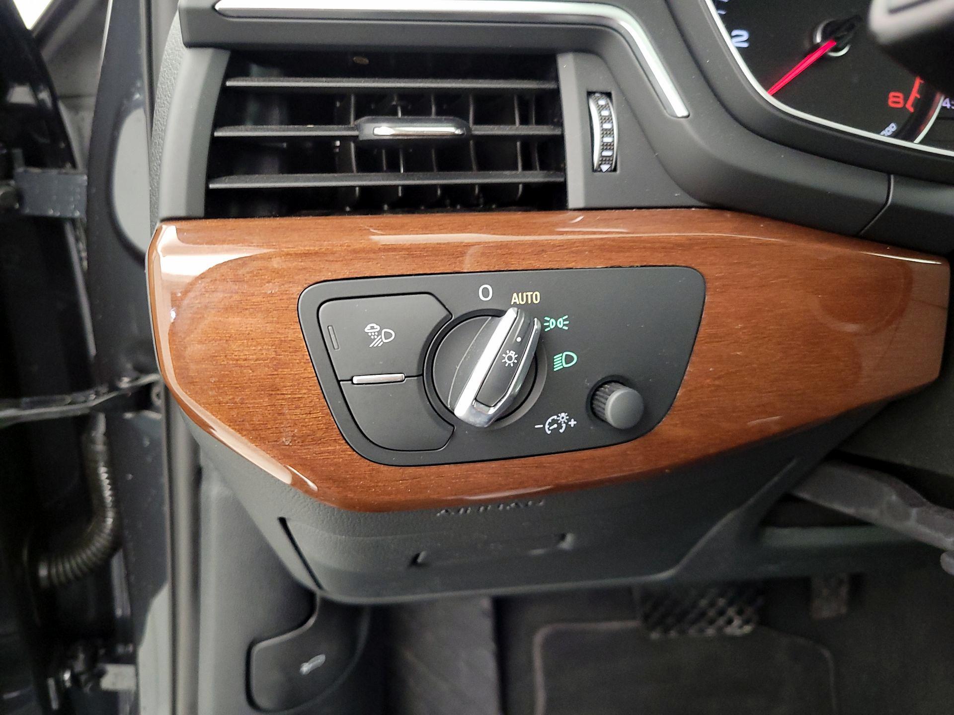 Thumbnail: 2023 Audi A4 - 13