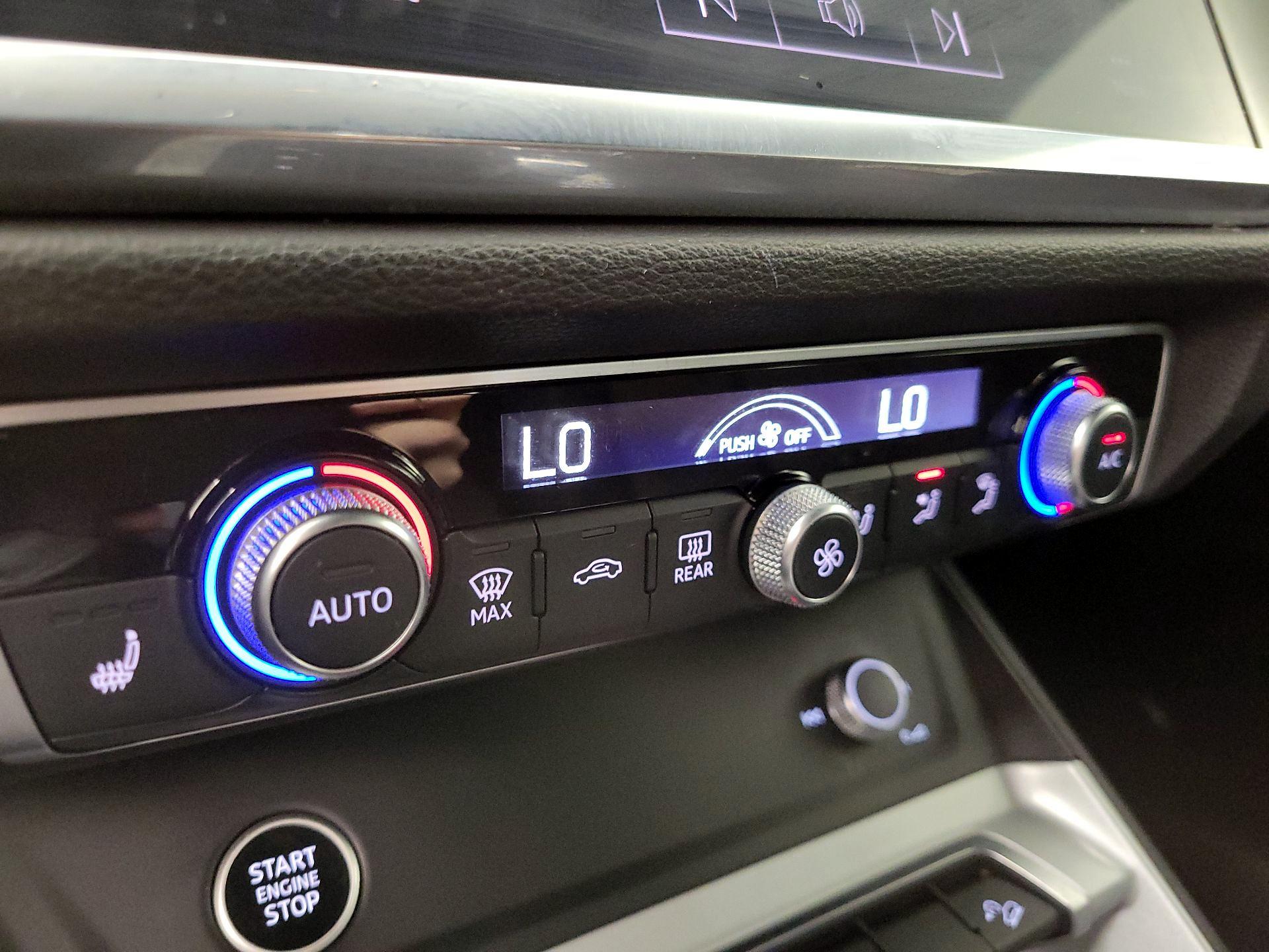 Thumbnail: 2023 Audi Q3 - 16