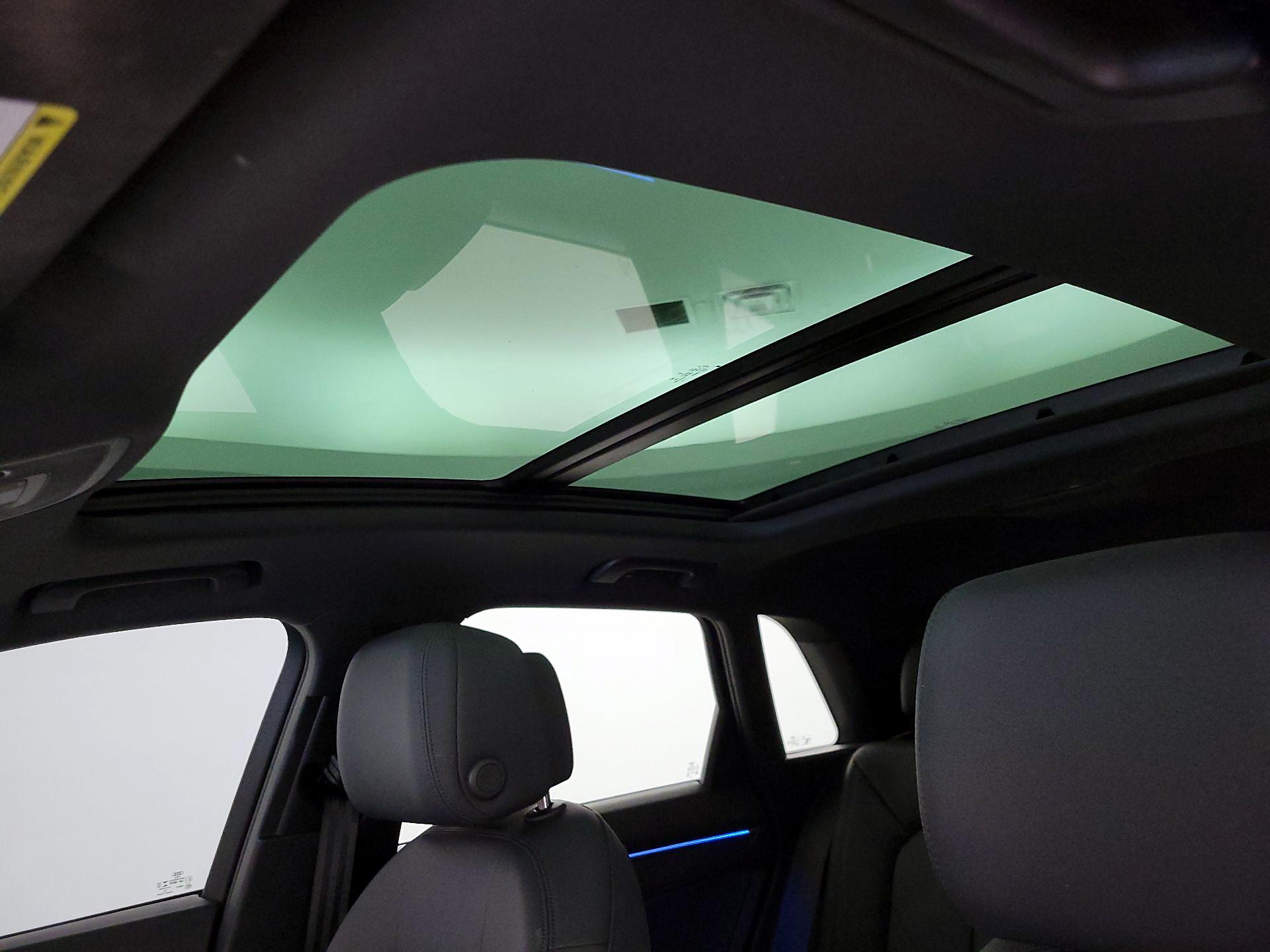 Thumbnail: 2023 Audi Q3 - 19