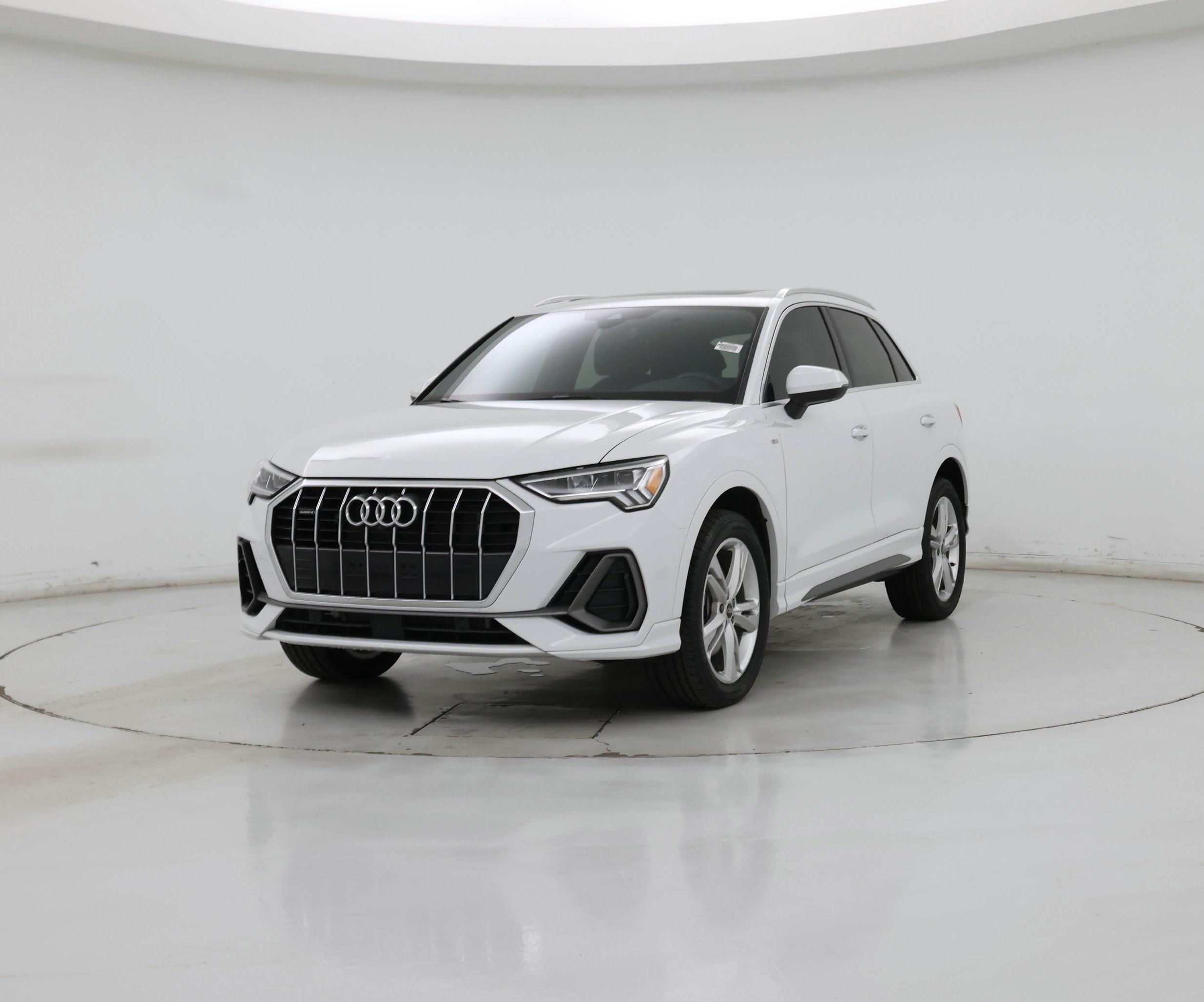 Thumbnail: 2023 Audi Q3 - 4