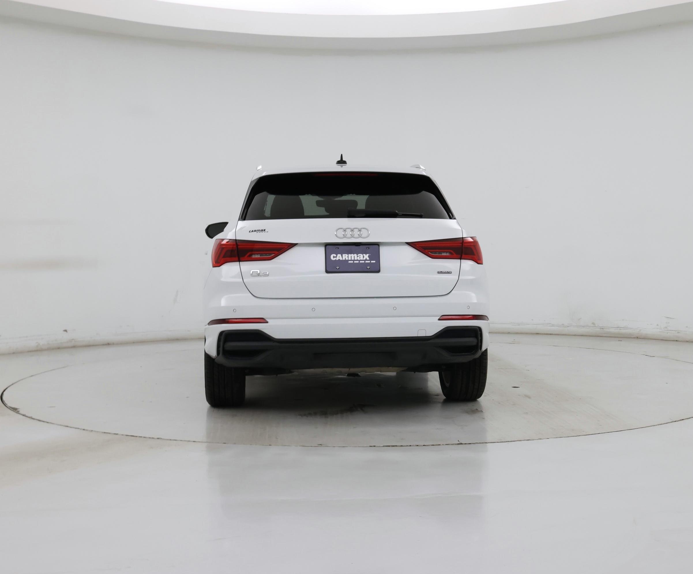 Thumbnail: 2023 Audi Q3 - 6