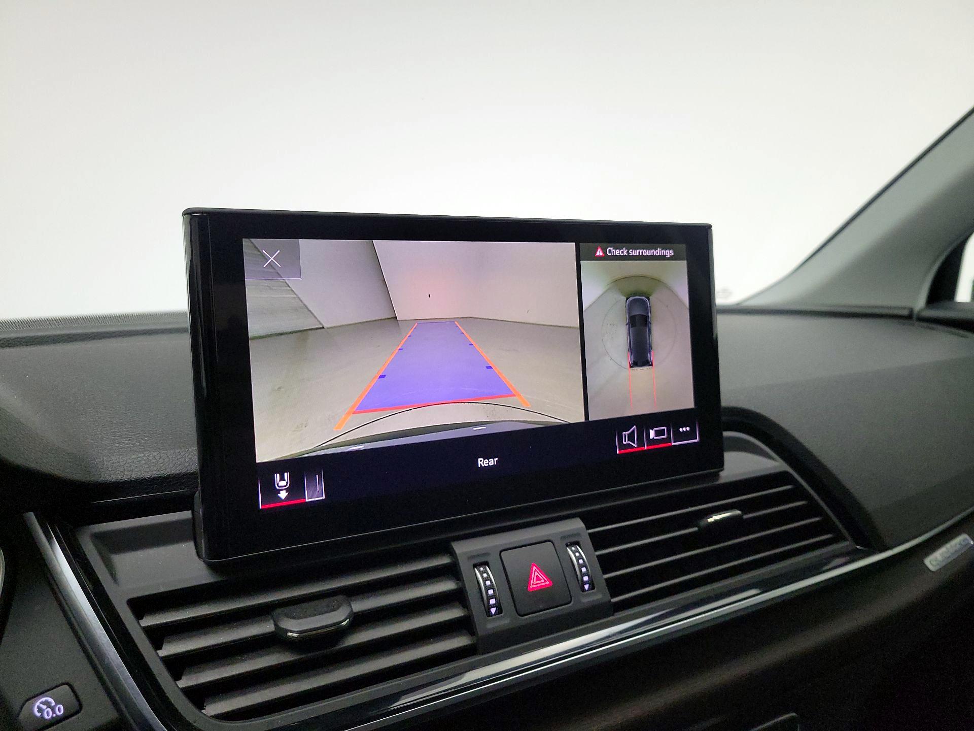 Thumbnail: 2022 Audi Q5 - 15