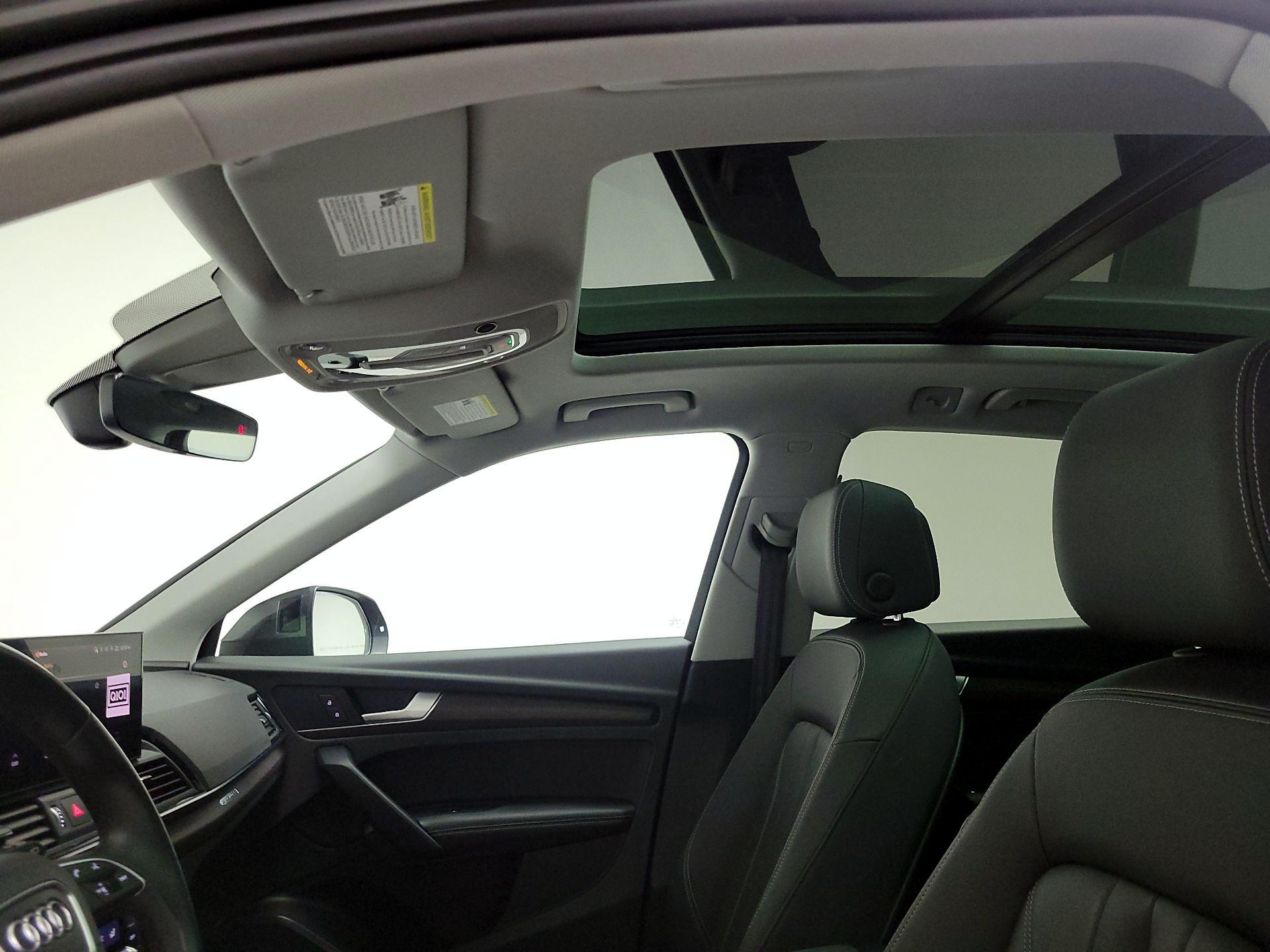 Thumbnail: 2022 Audi Q5 - 20