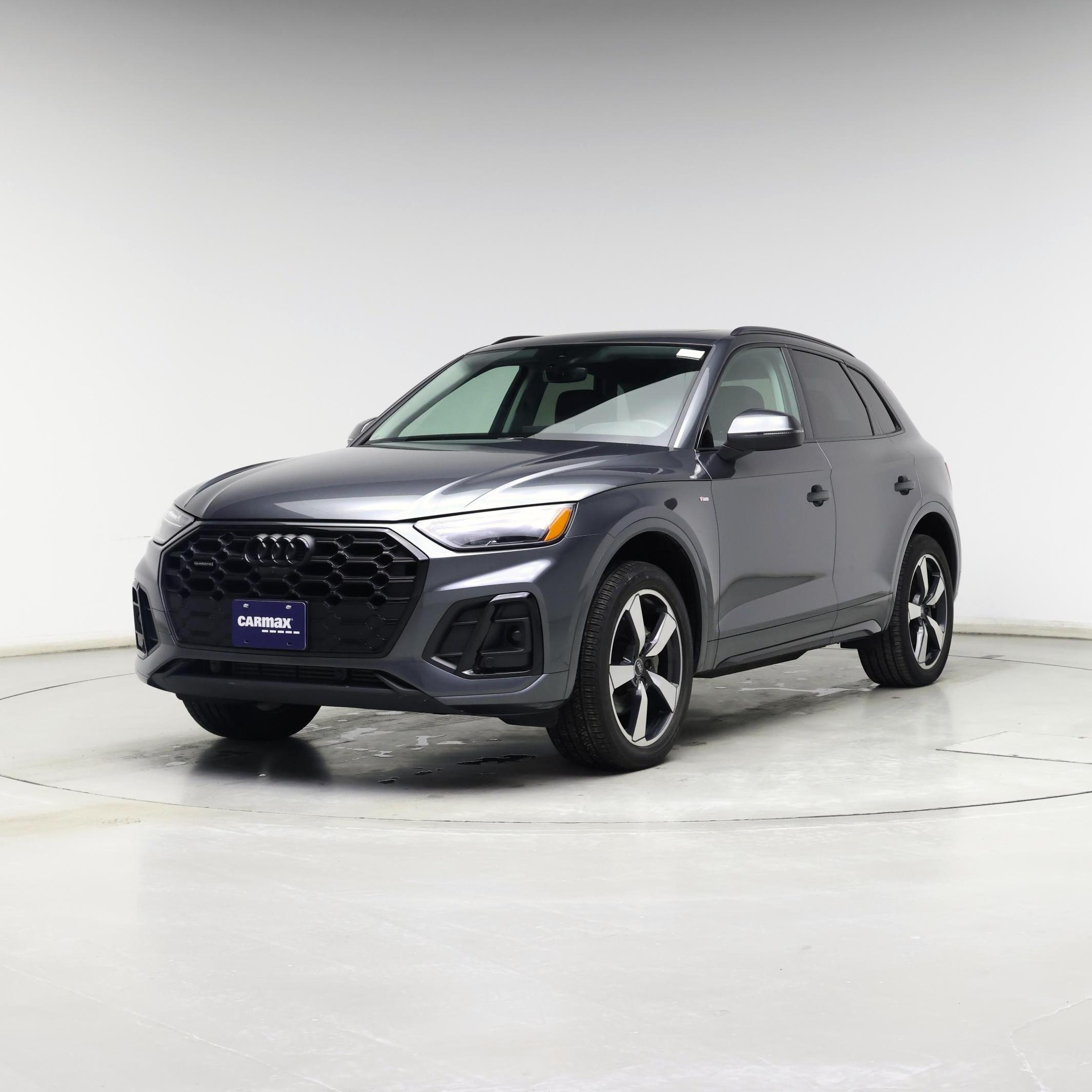 Thumbnail: 2022 Audi Q5 - 4