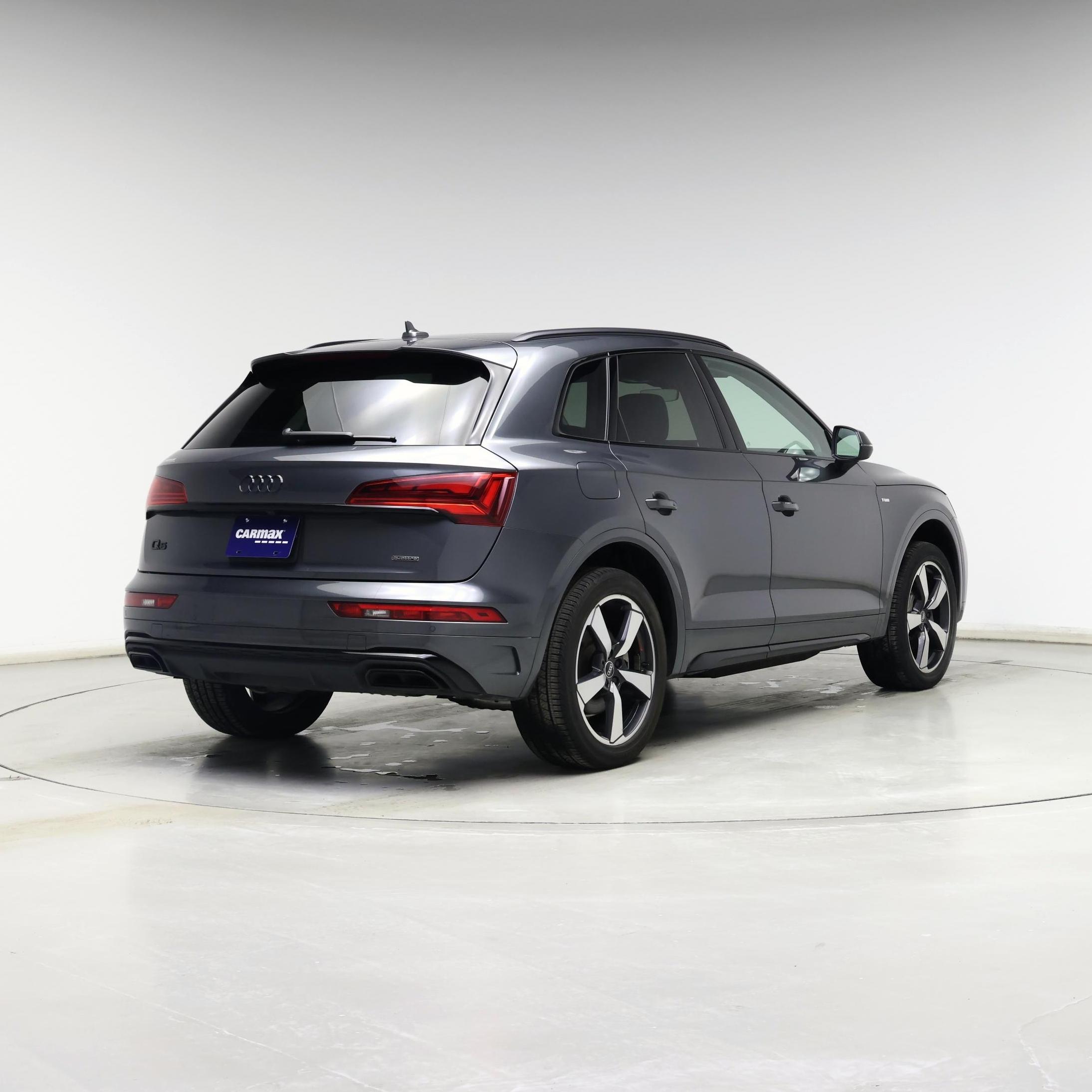 Thumbnail: 2022 Audi Q5 - 8