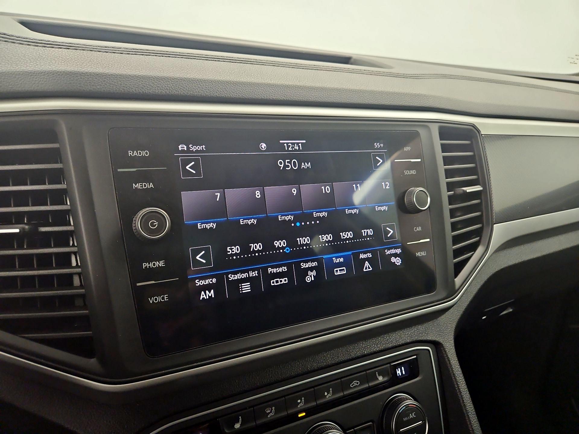 Thumbnail: 2021 Volkswagen Atlas - 15