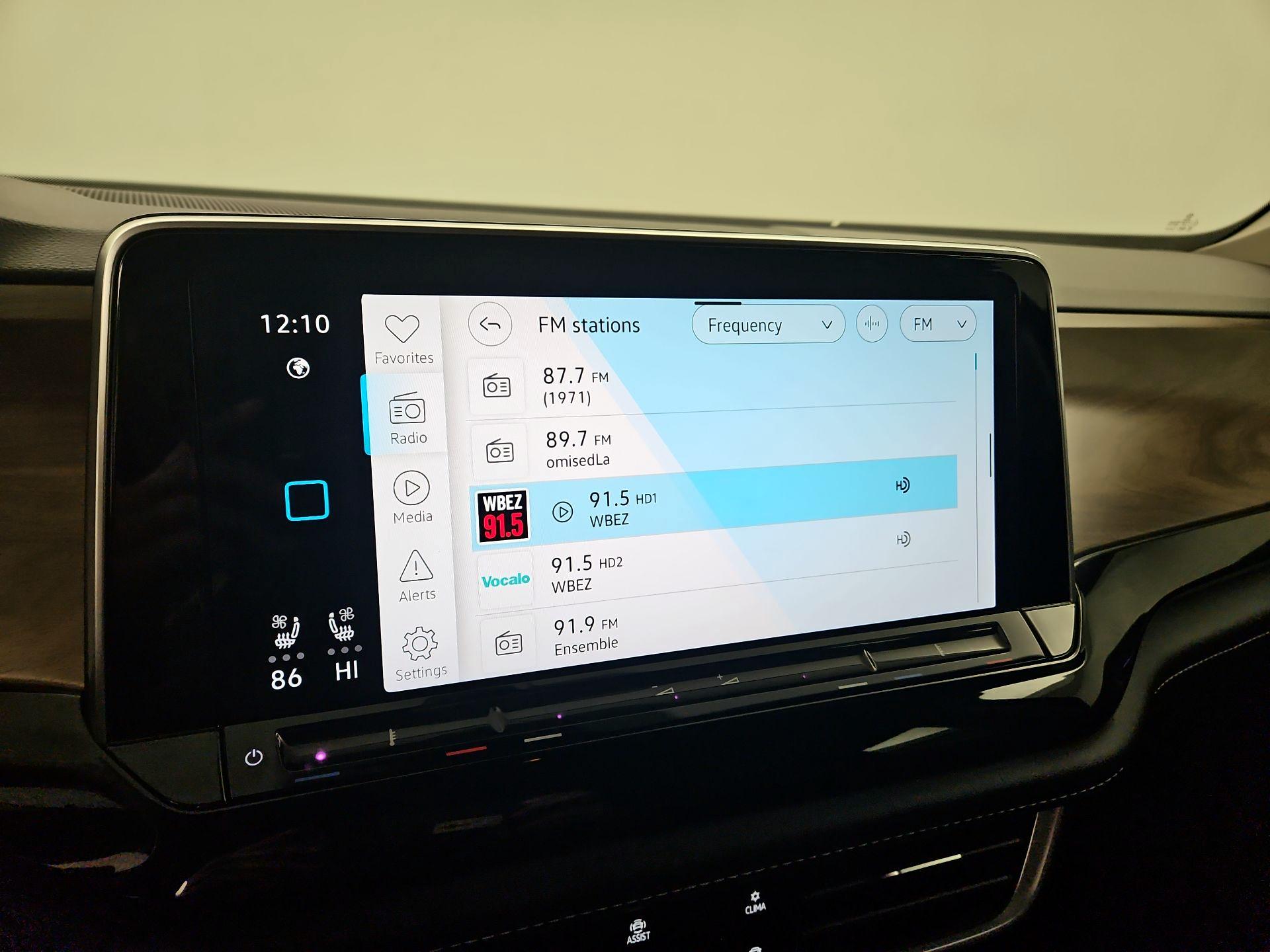 Thumbnail: 2024 Volkswagen Atlas - 15