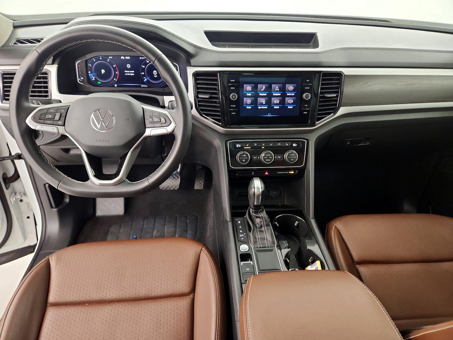 Thumbnail: 2023 Volkswagen Atlas - 9