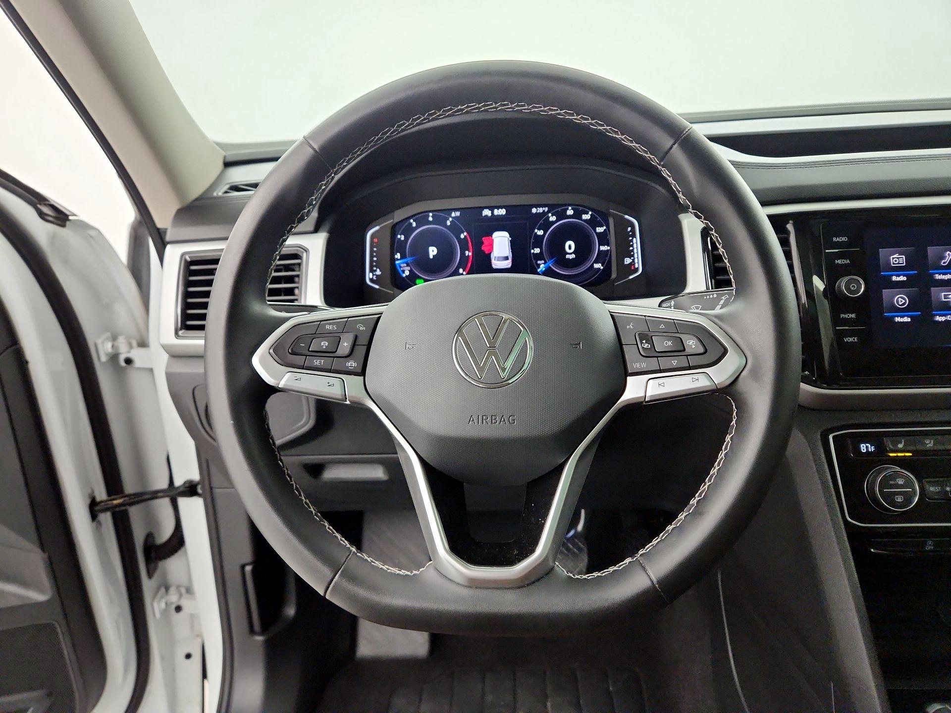 Thumbnail: 2023 Volkswagen Atlas - 10