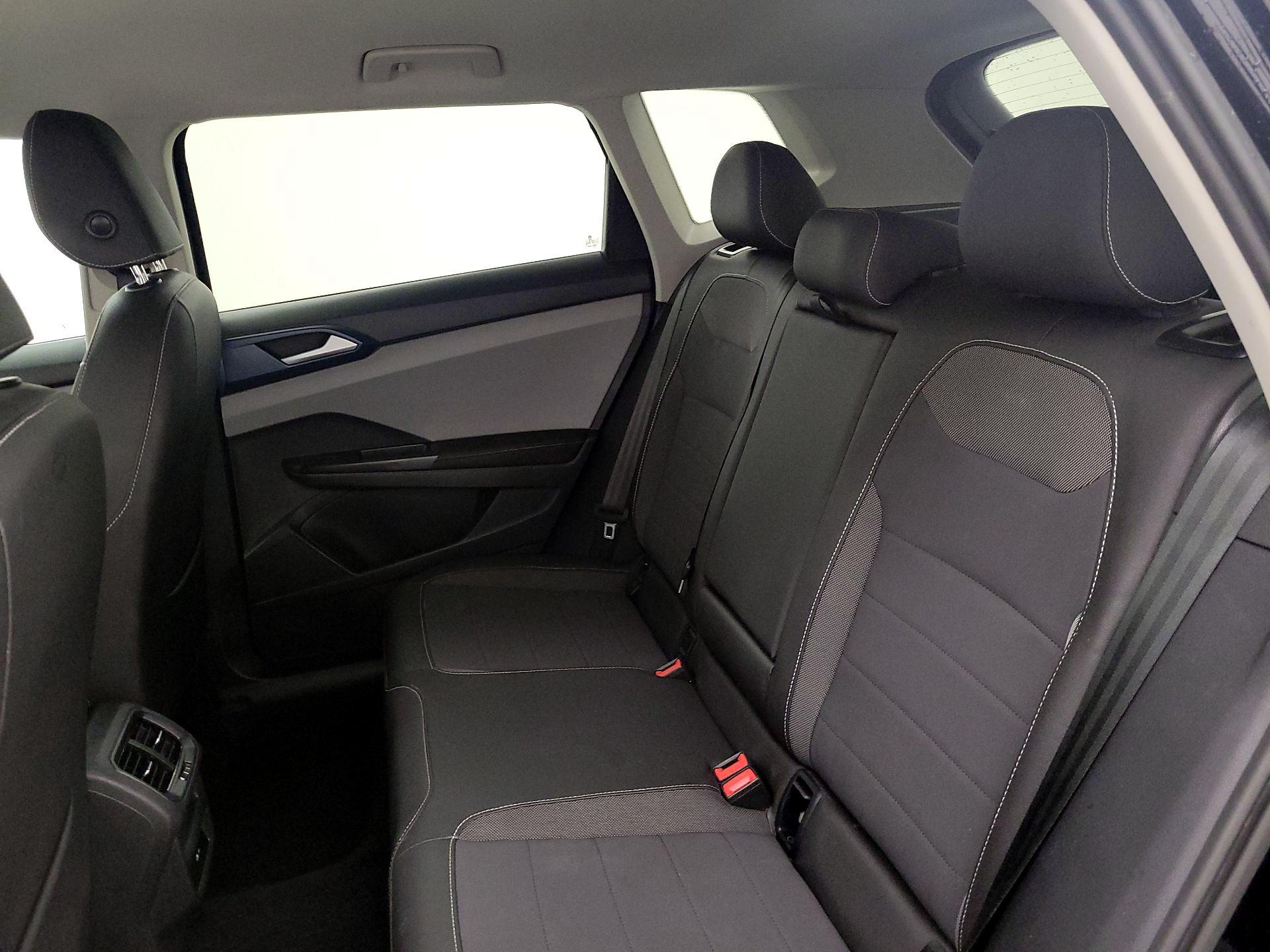 Thumbnail: 2024 Volkswagen Taos - 19