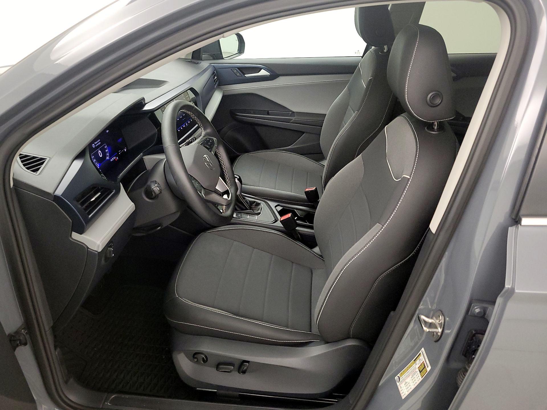 Thumbnail: 2024 Volkswagen Taos - 11