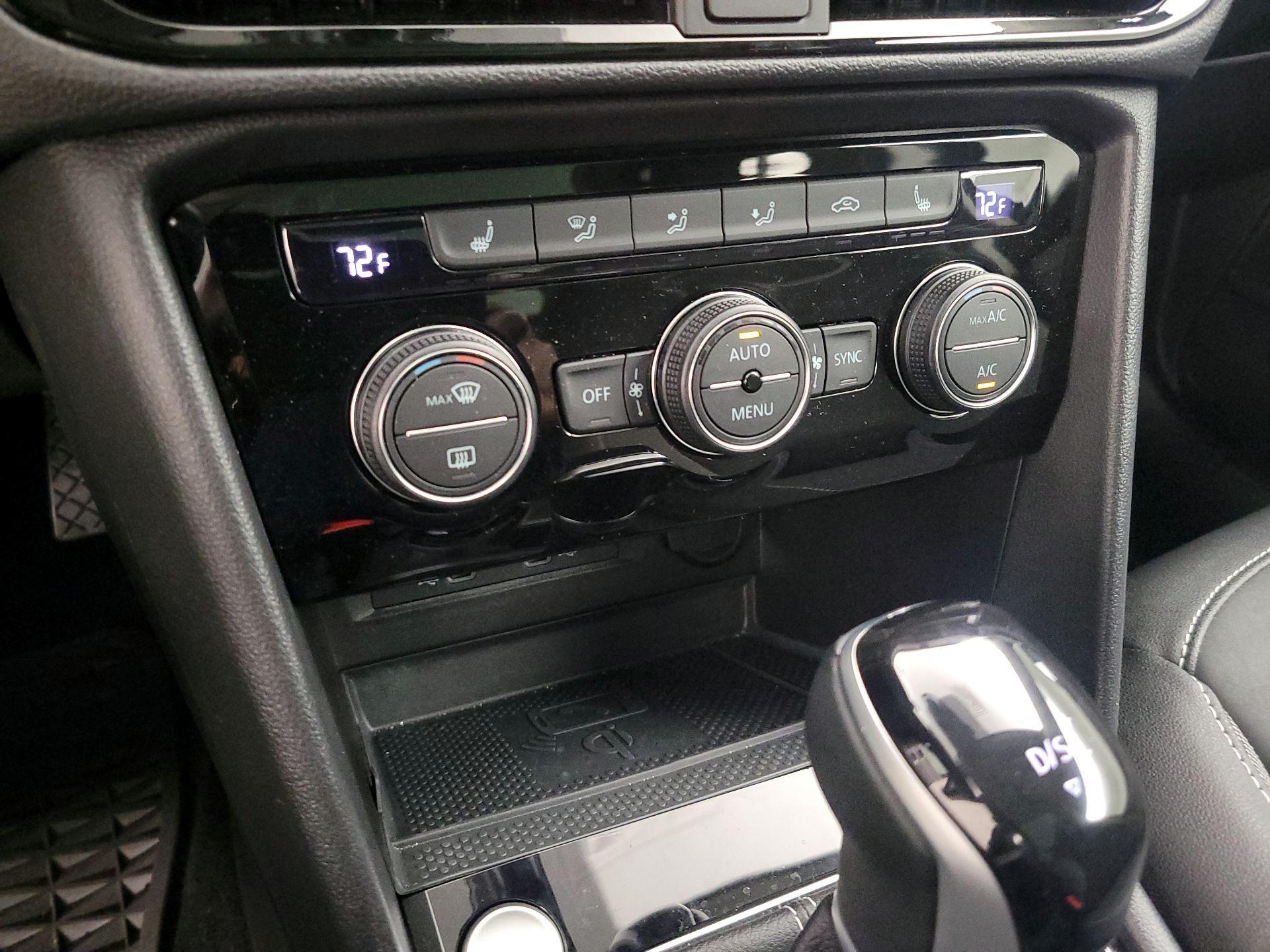 Thumbnail: 2024 Volkswagen Taos - 16