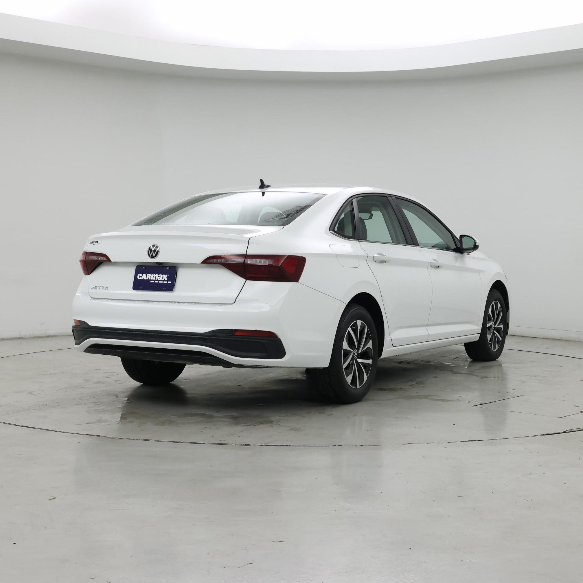 Thumbnail: 2024 Volkswagen Jetta - 8