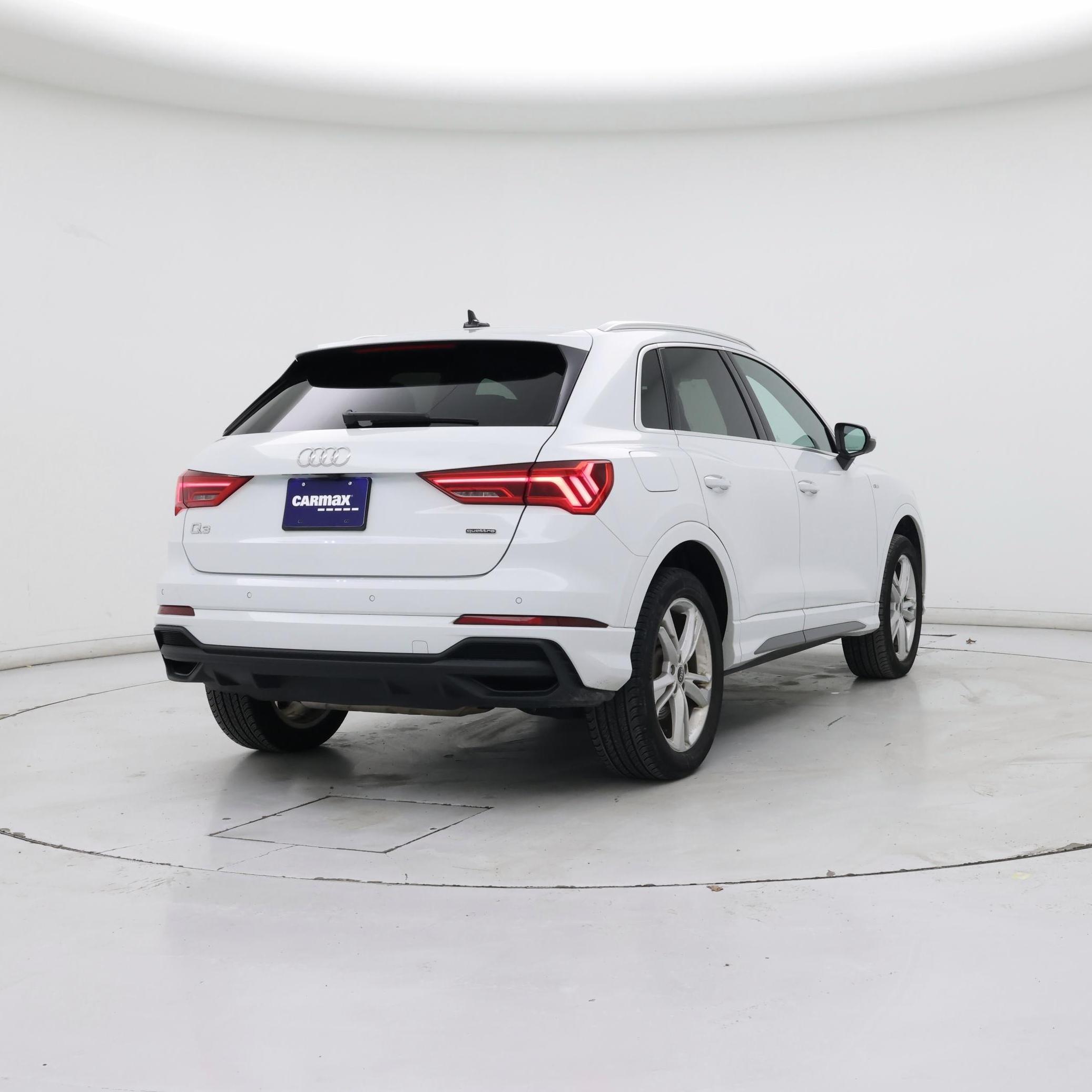 Thumbnail: 2023 Audi Q3 - 8