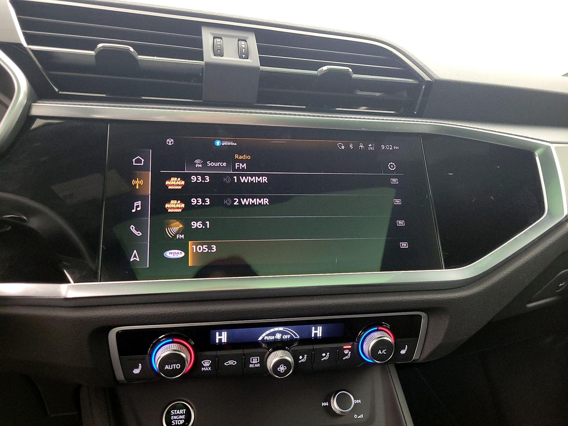 Thumbnail: 2023 Audi Q3 - 16