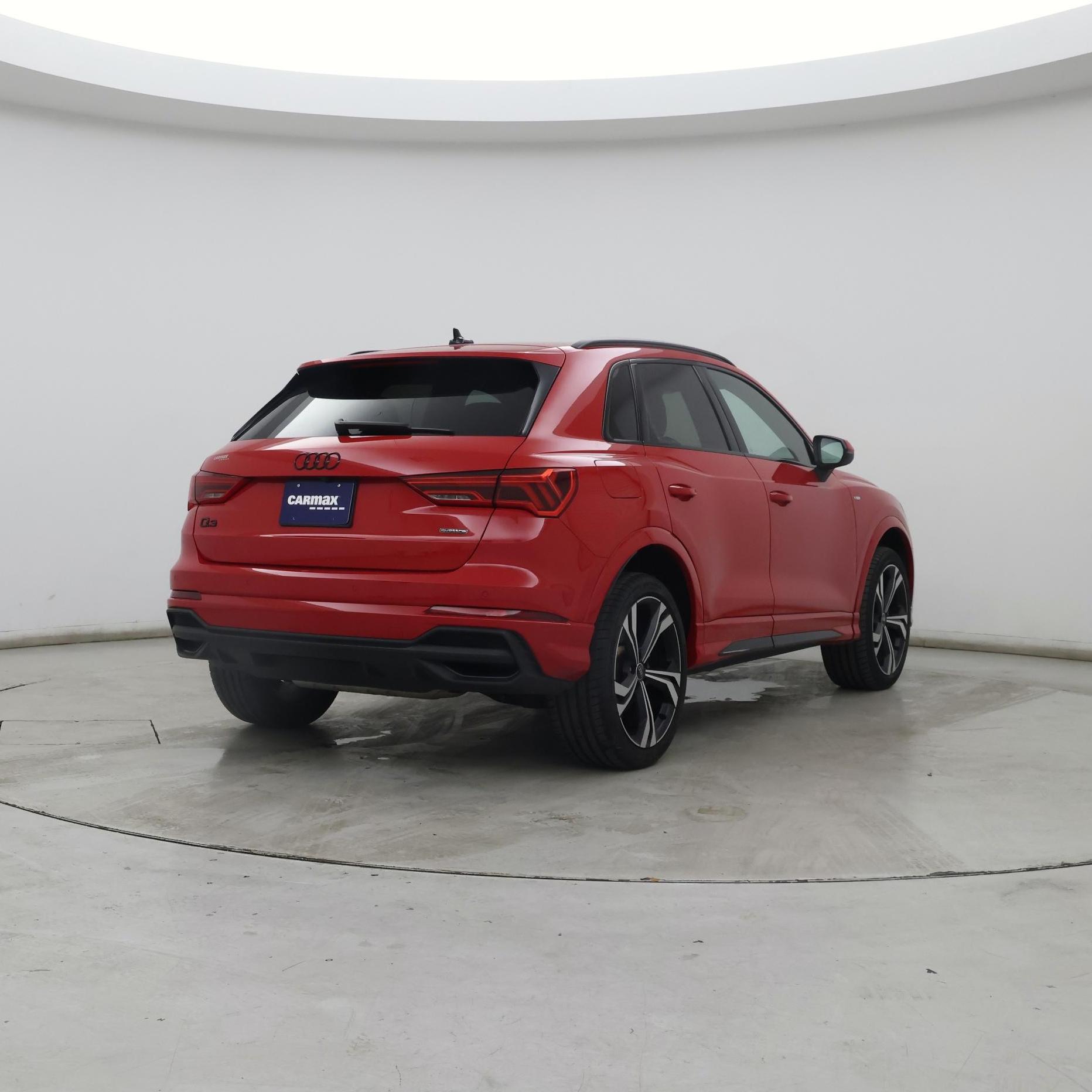 Thumbnail: 2023 Audi Q3 - 8