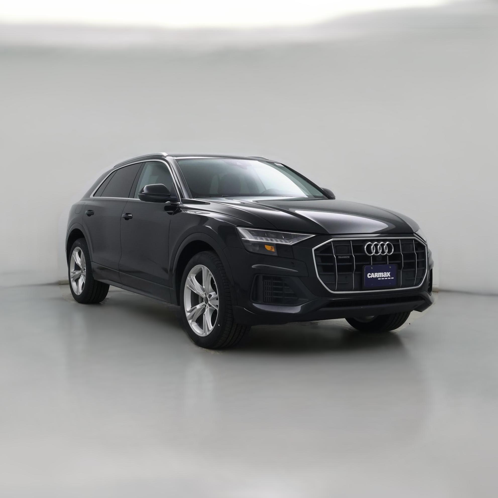 Thumbnail: 2023 Audi Q8 - 1