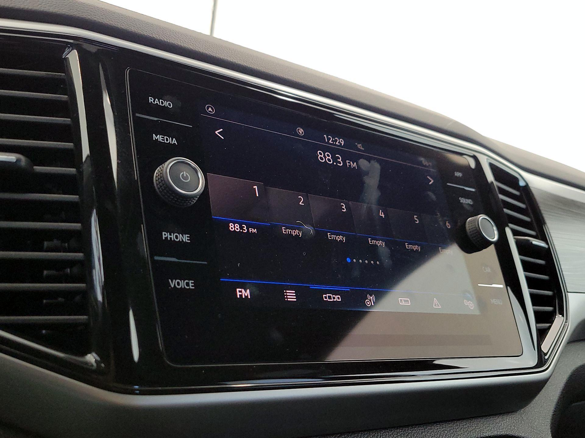 Thumbnail: 2023 Volkswagen Atlas - 15